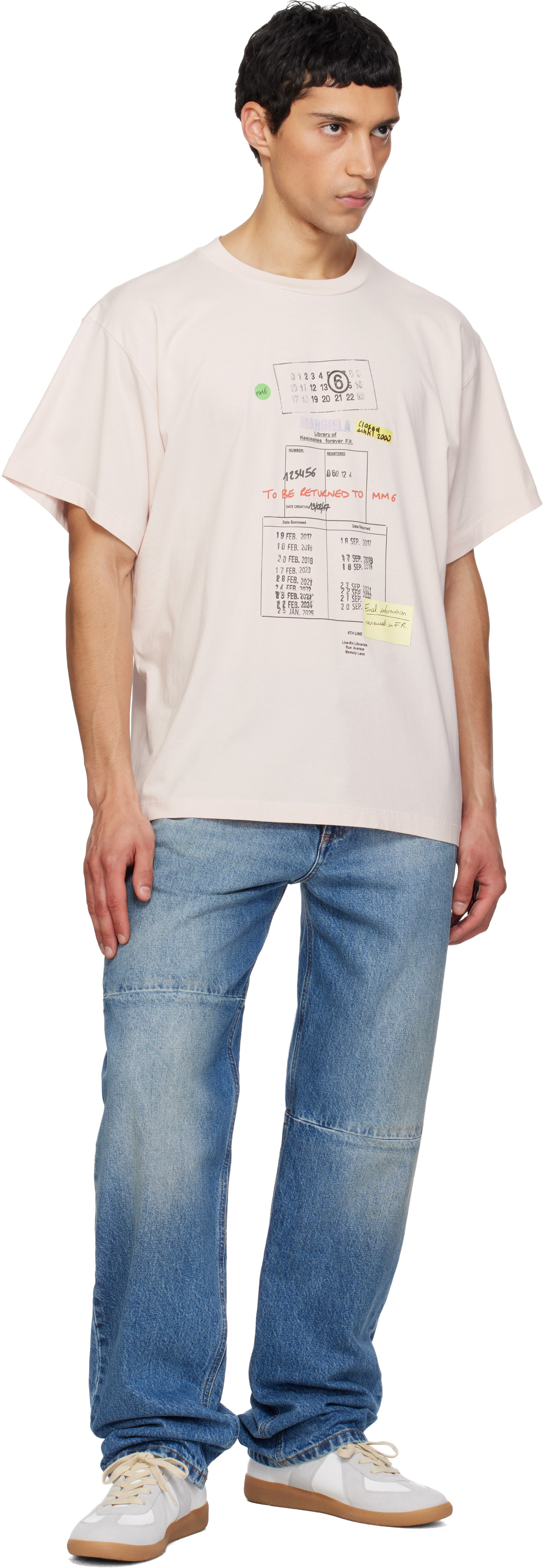 MM6 Maison Margiela: ピンク Library Stamp Tシャツ | SSENSE 日本