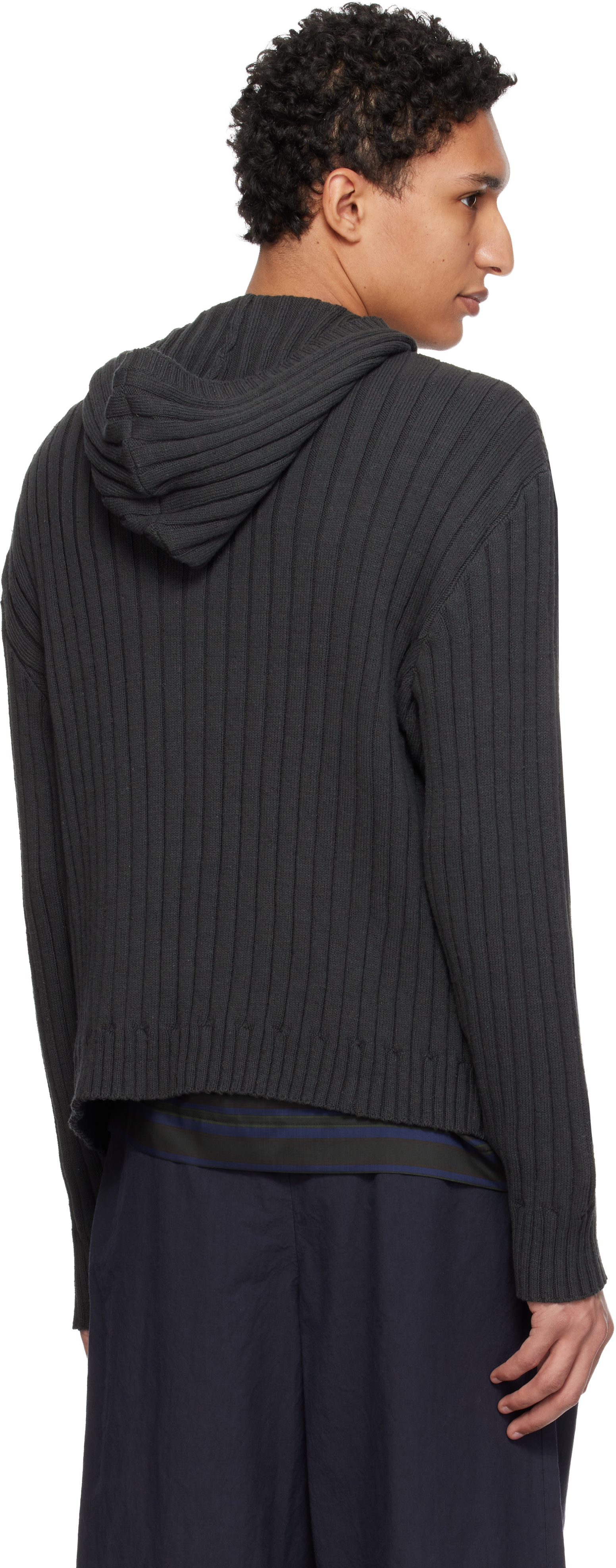 YOKE - Pull à capuche gris en tricot côtelé de coton