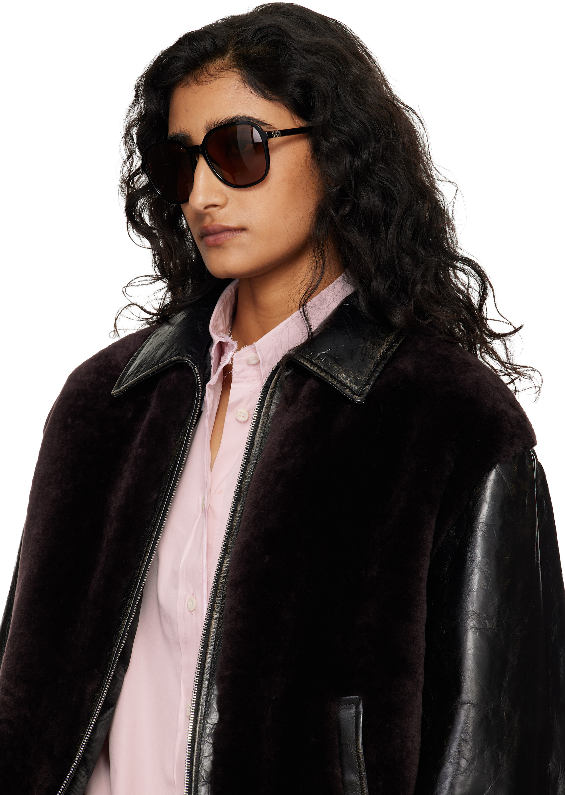 Miu Miu Eyewear: ブラック 'Miu Regard' サングラス | SSENSE 日本