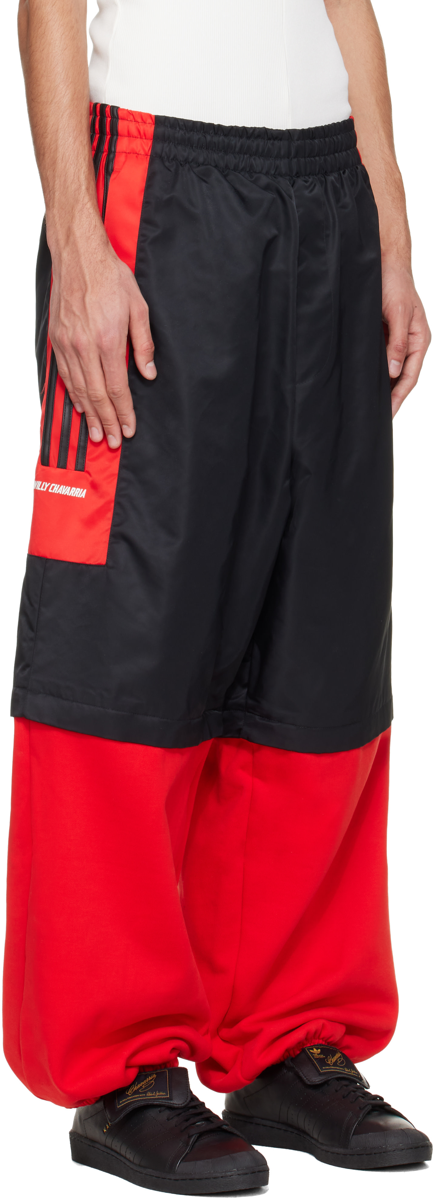WILLY CHAVARRIA: ブラック＆レッド adidas Originals Zip Off