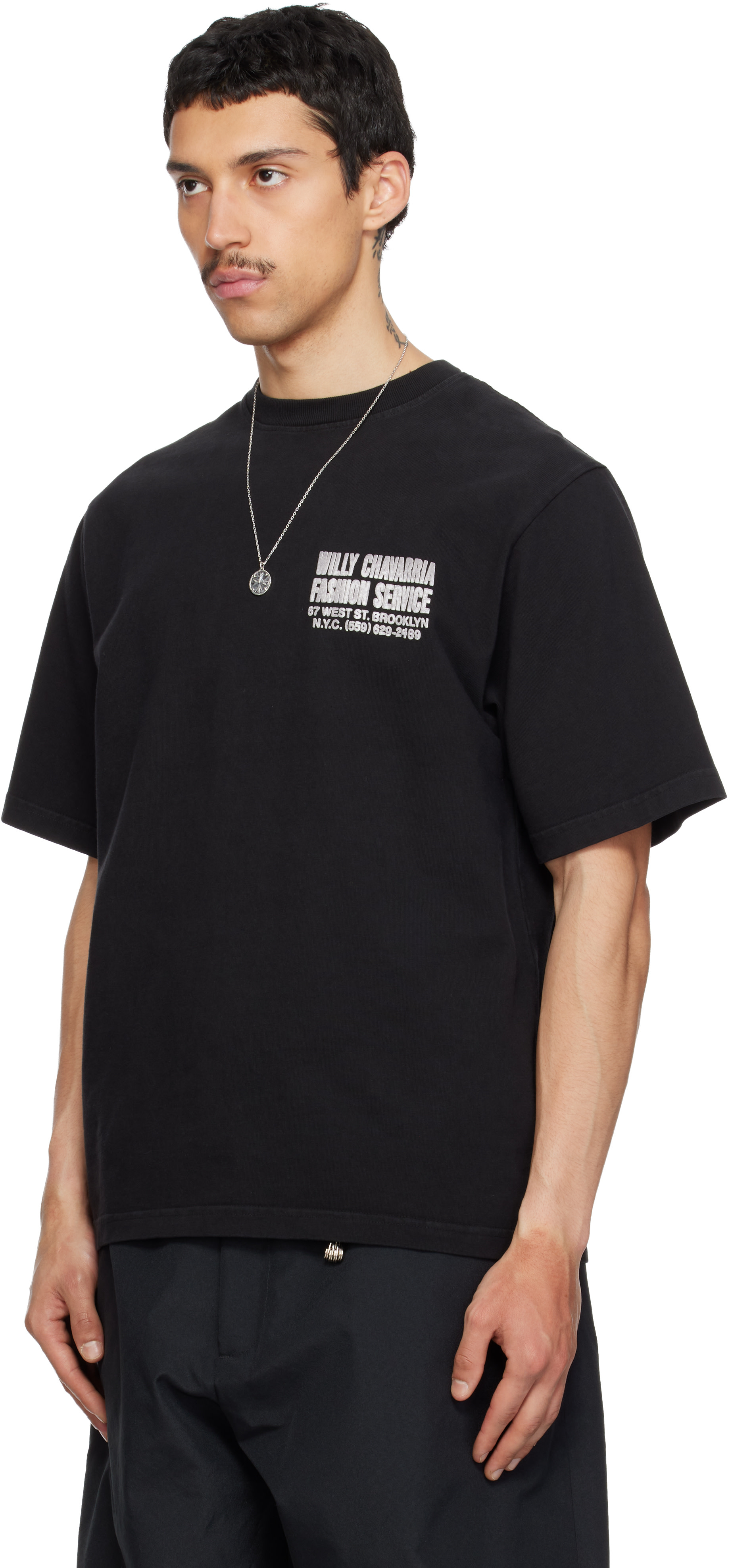 WILLY CHAVARRIA: ブラック 'Fashion Services' Tシャツ | SSENSE 日本