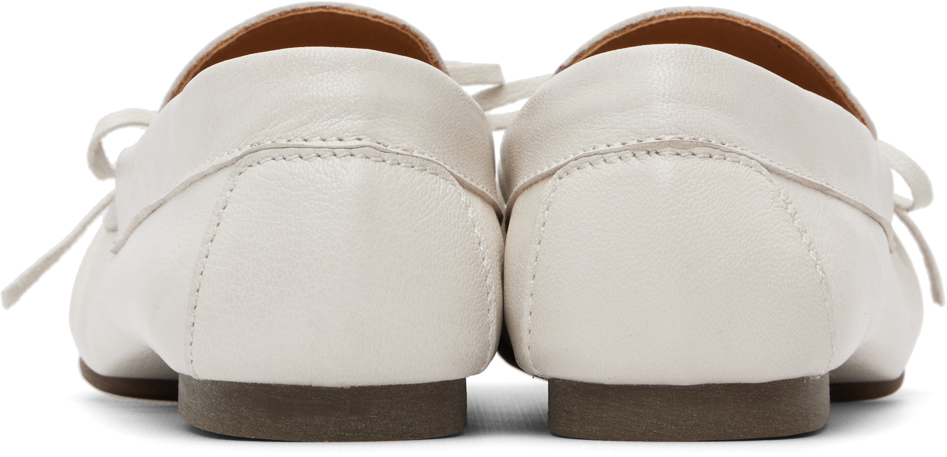 A.P.C. - Flâneurs blancs à bout de style mocassin