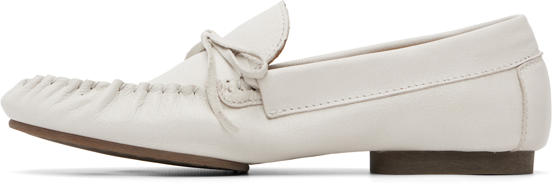 A.P.C. - Flâneurs blancs à bout de style mocassin
