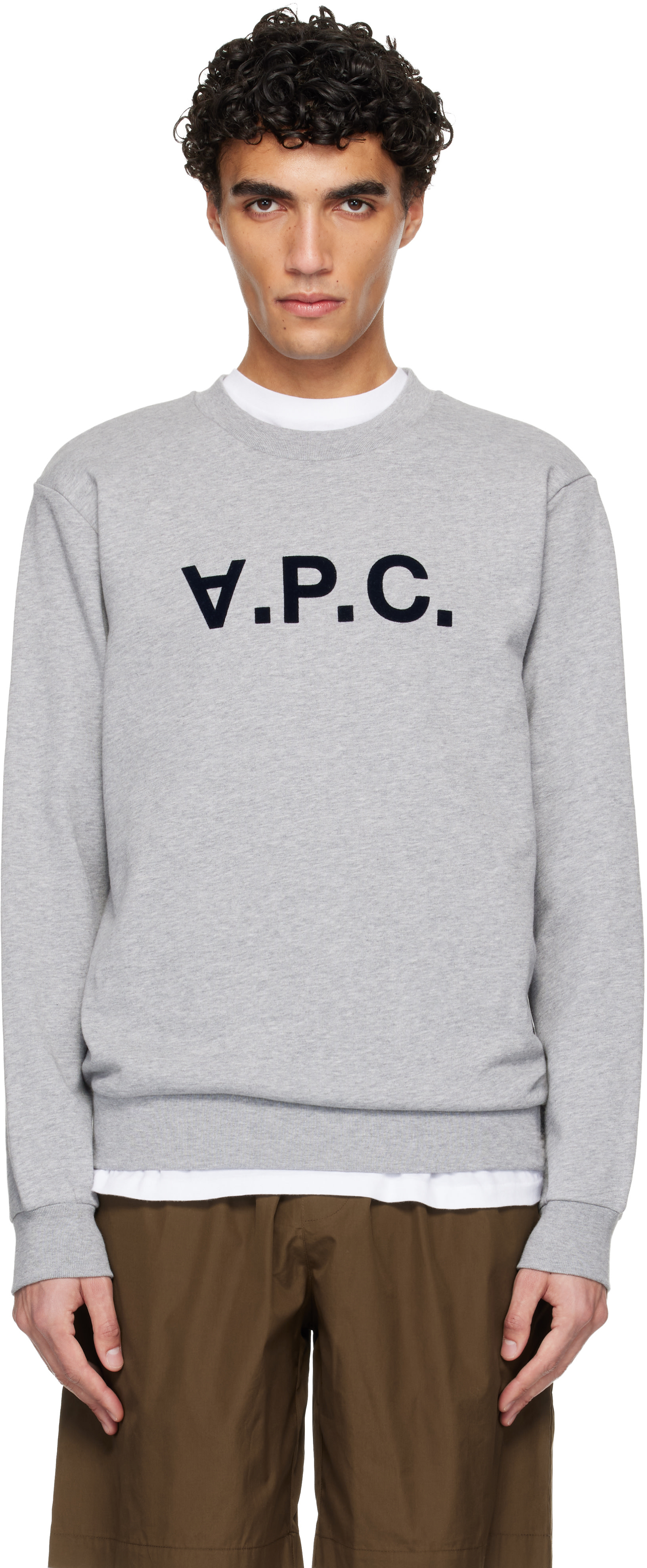 A.P.C. - Pull molletonné gris à grand logo V.P.C.