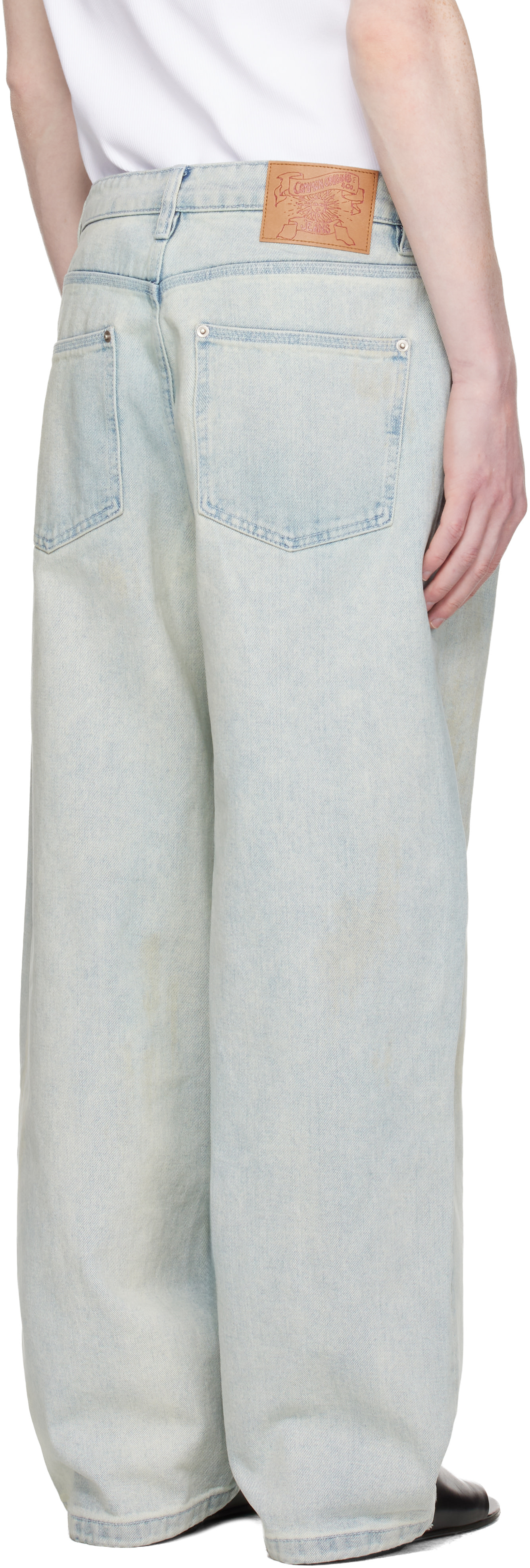 COOR - ブルー Straight Cut Sand ウォッシュドジーンズ