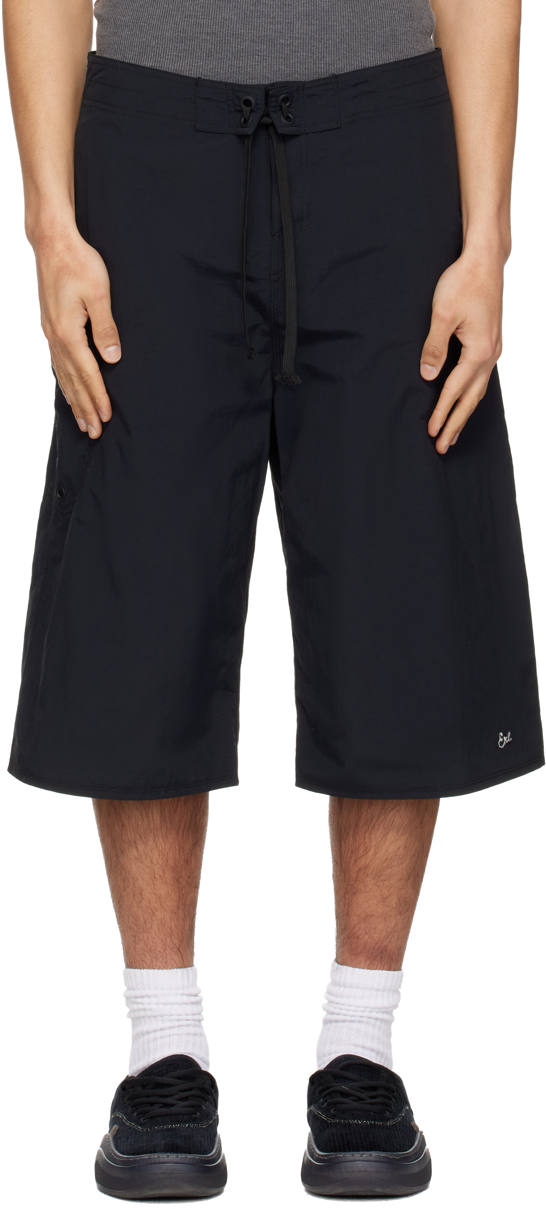 ERL - Short long tissé noir