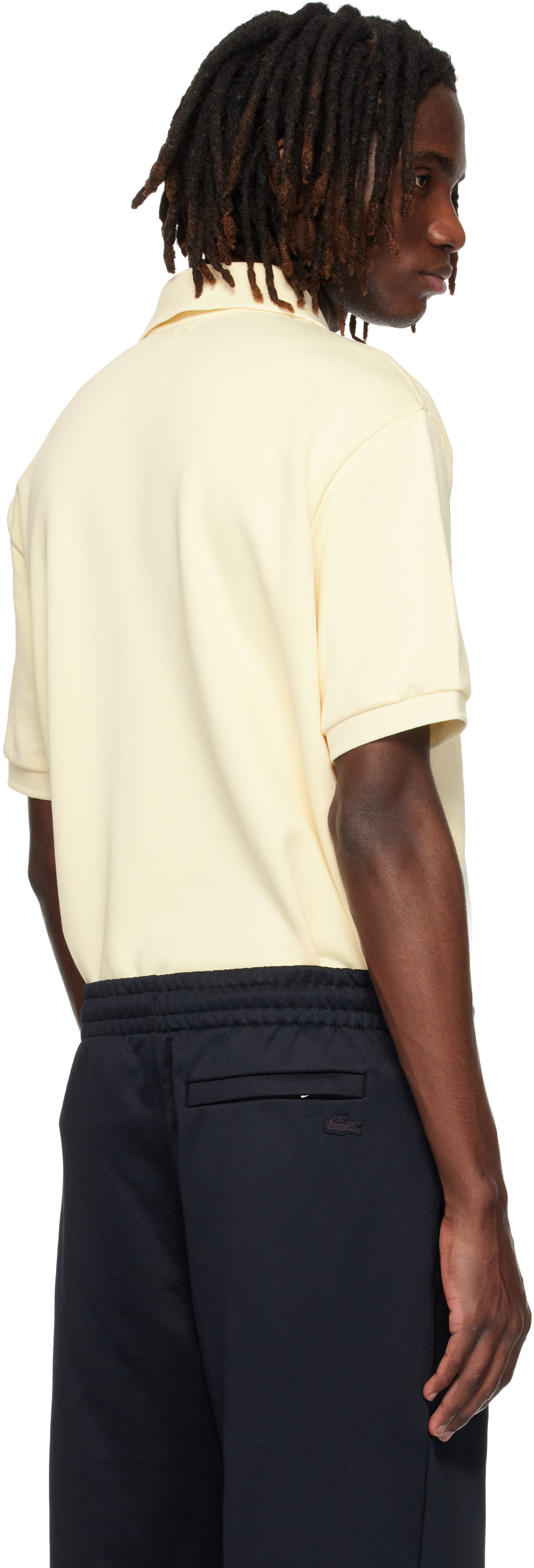 Lacoste - Polo décontracté beige en molleton à écusson