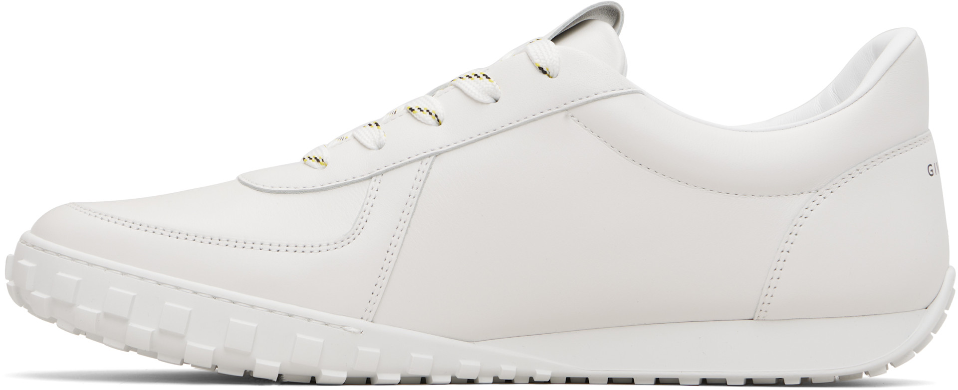 Givenchy - Baskets Glide blanches