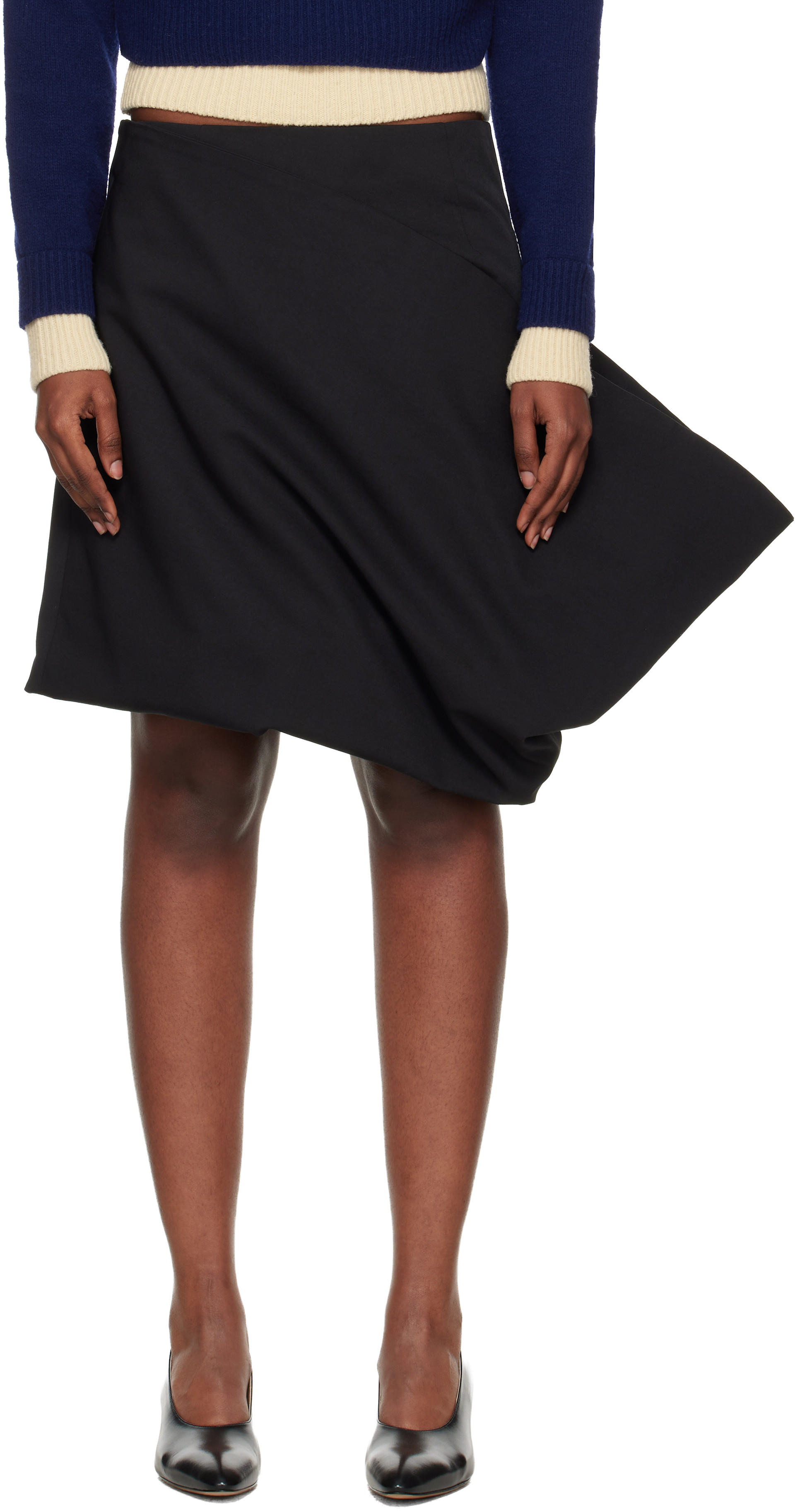 LII - Minijupe Cone noire