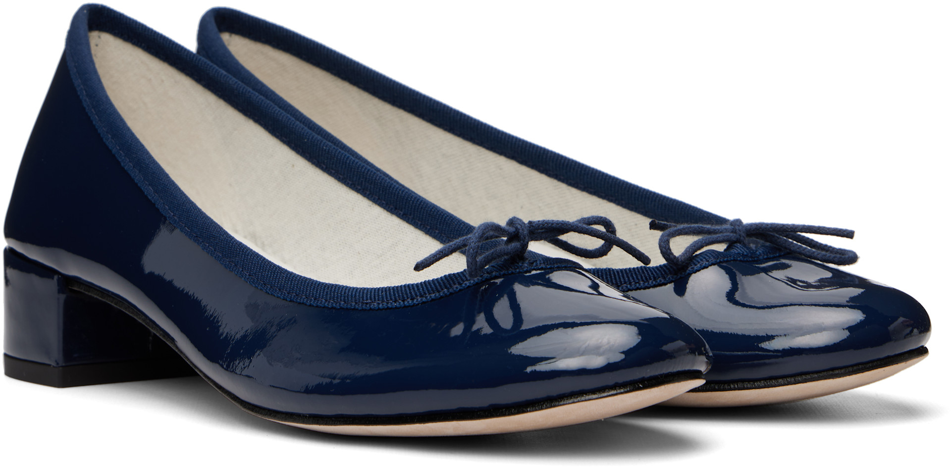 Repetto カミーユ　38.0 Repetto: Navy Camille Heels | SSENSE