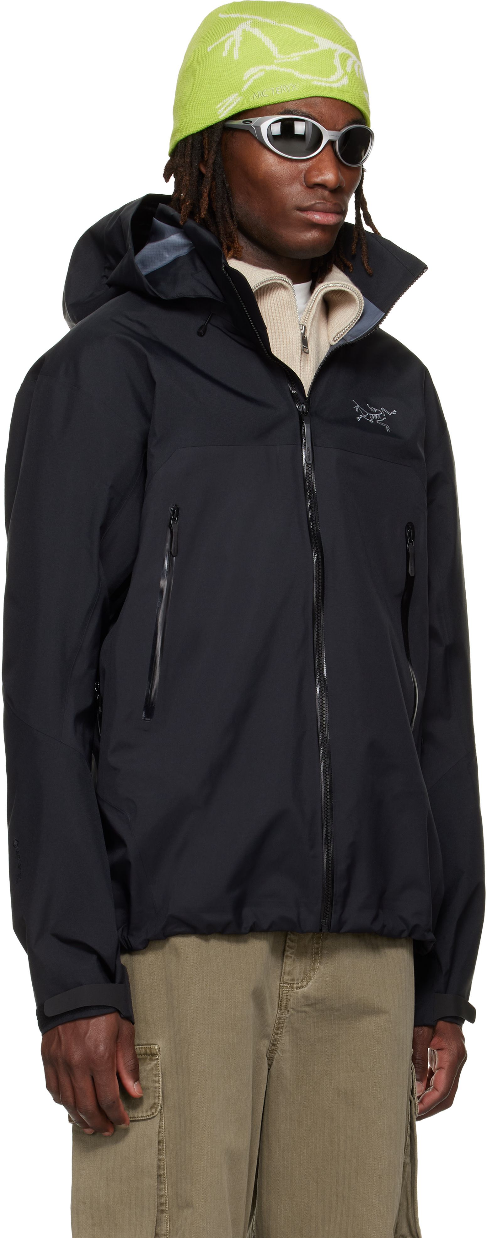 Arc'teryx: ブラック Beta AR ジャケット | SSENSE 日本 Arc'teryx: ブラック Beta AR ジャケット | SSENSE 日本