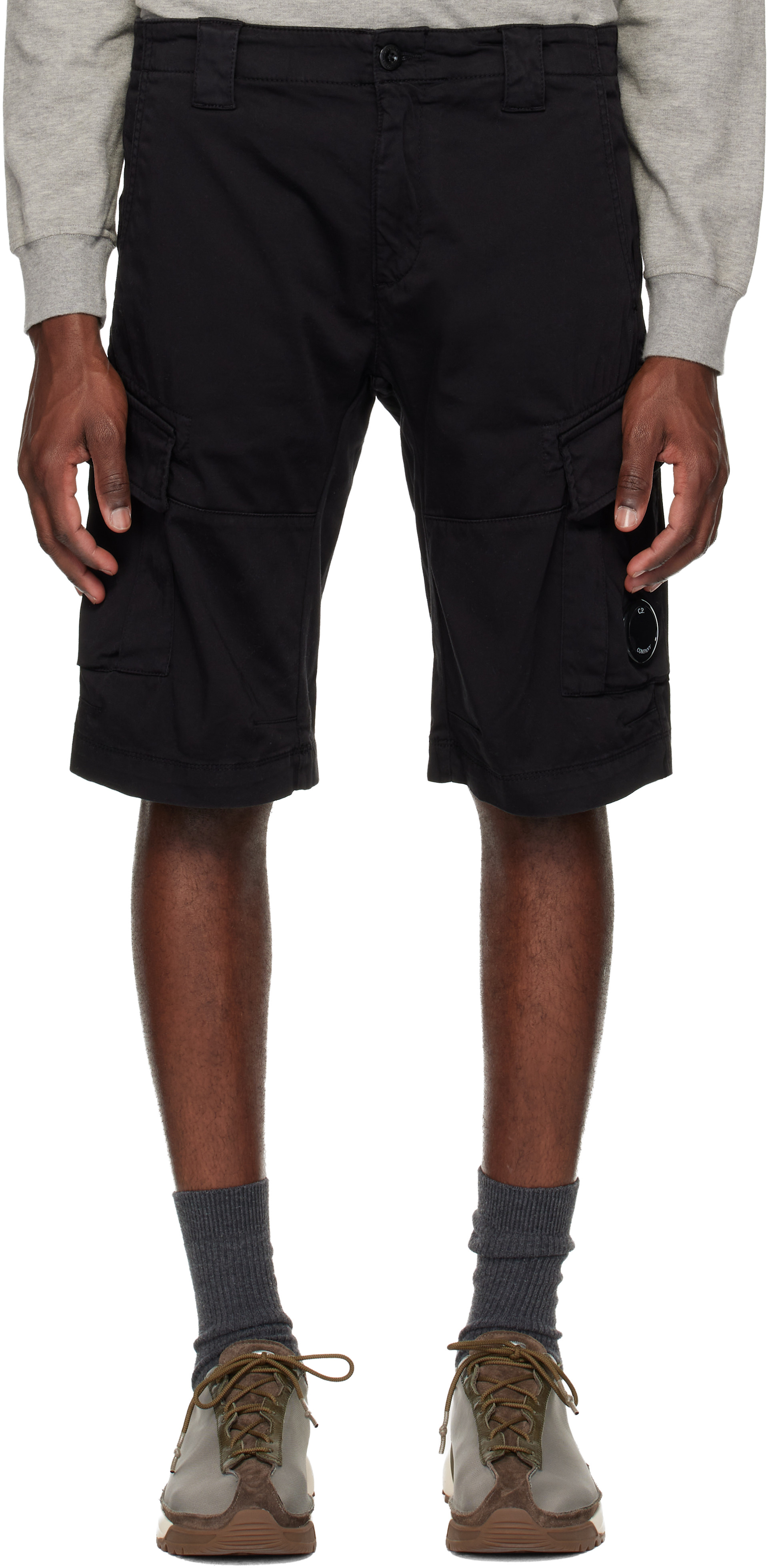 C.P. COMPANY ショートパンツ レンズ ブラック L C.P. Company: ブラック Stretch Sateen Cargo Lens ショートパンツ