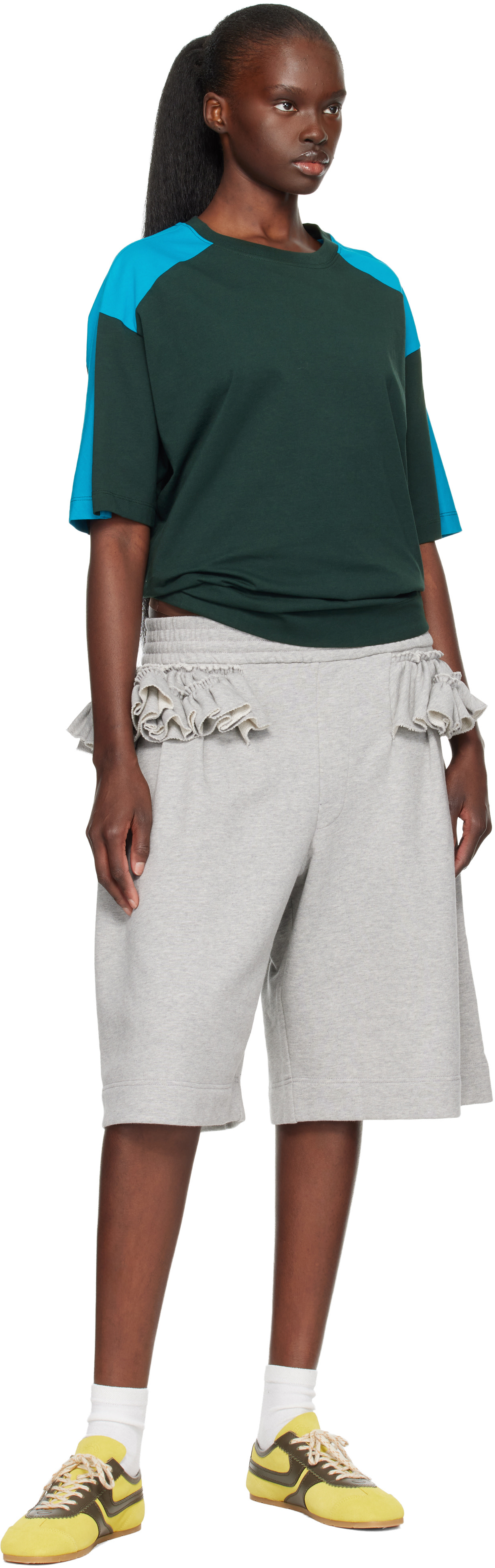 Dries Van Noten - Short décontracté gris à volants