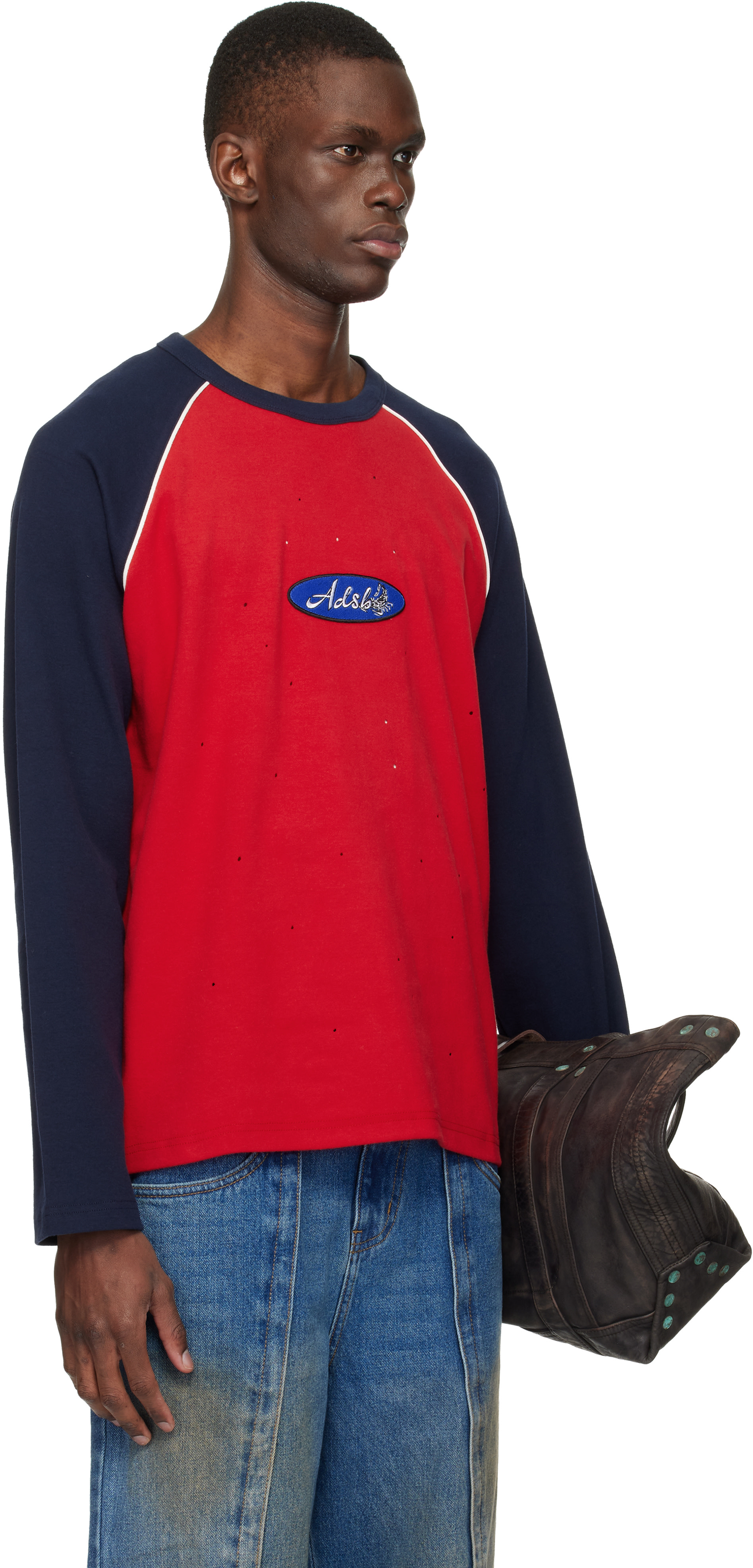 Andersson Bell: Red & Navy Logo Wappen Raglan LS T-shirt | SSENSE