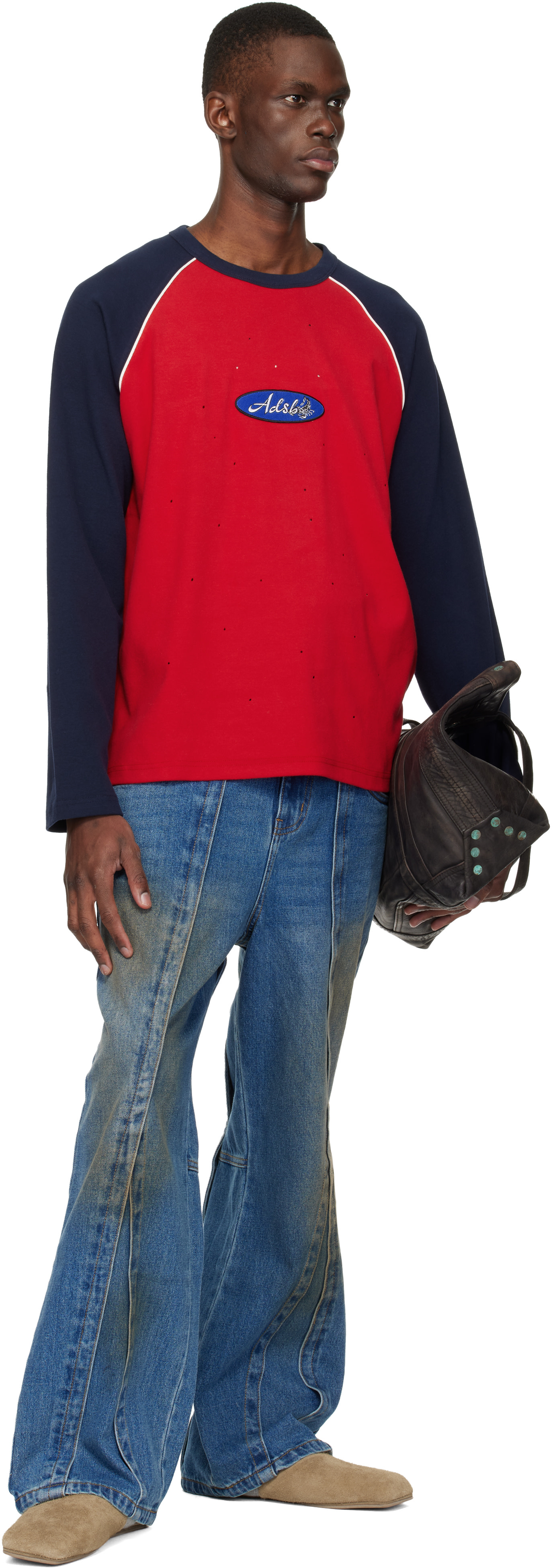 Andersson Bell: Red & Navy Logo Wappen Raglan LS T-shirt | SSENSE