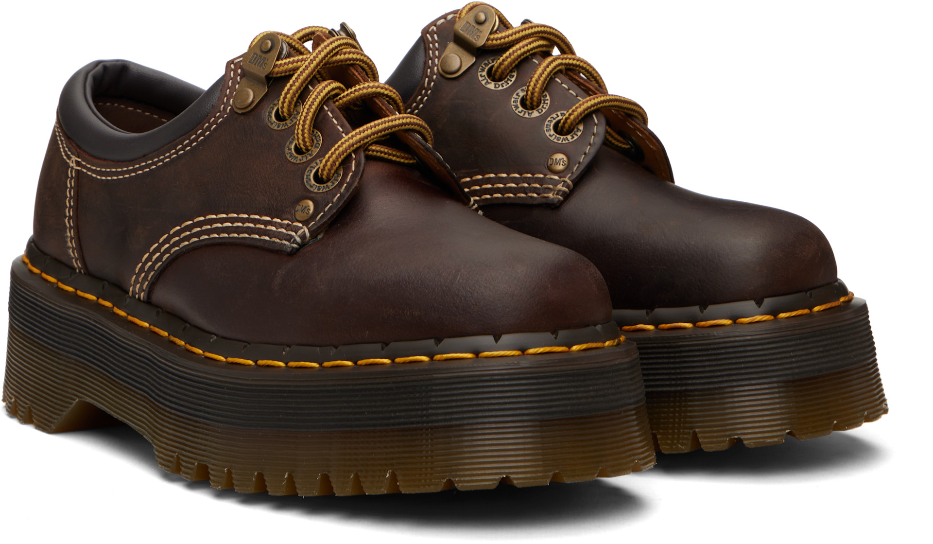 【マロン】 Dr. Martens: Brown 8053 Arc Leather Platform Casual Derbys | SSENSE