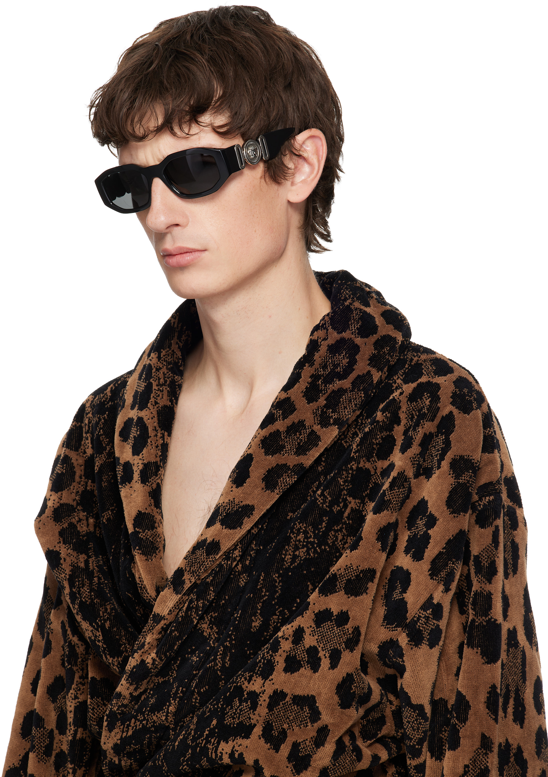 Versace: ブラック メドゥーサ ビギー サングラス | SSENSE 日本