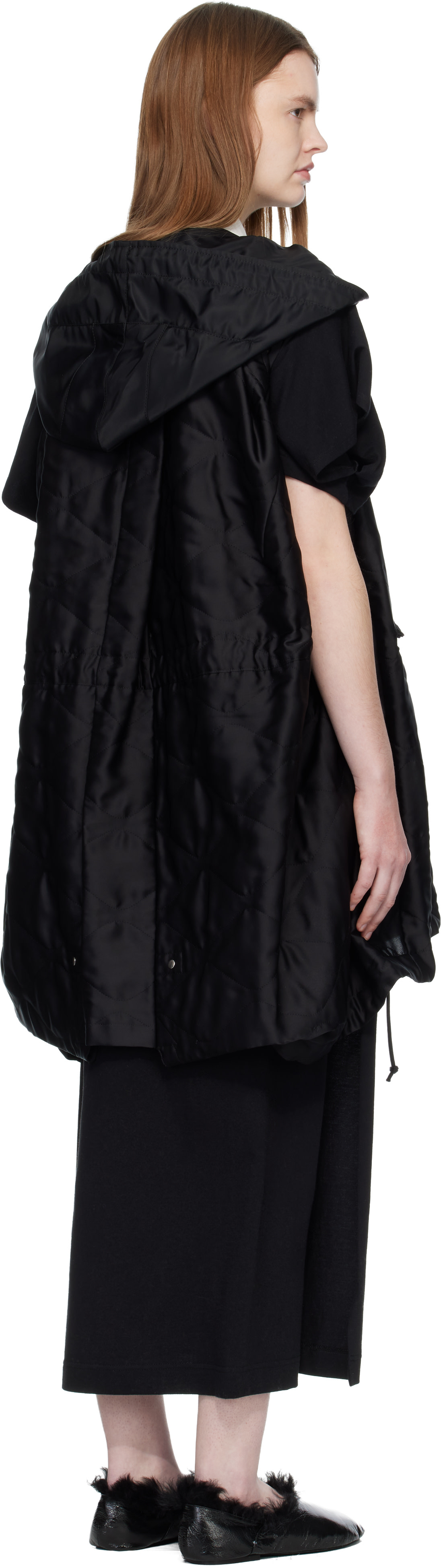 入手困難★sacai★17万定番フードベストHooded Vestコート sacai: Black Quilted Satin Hooded Vest | SSENSE Puerto Rico