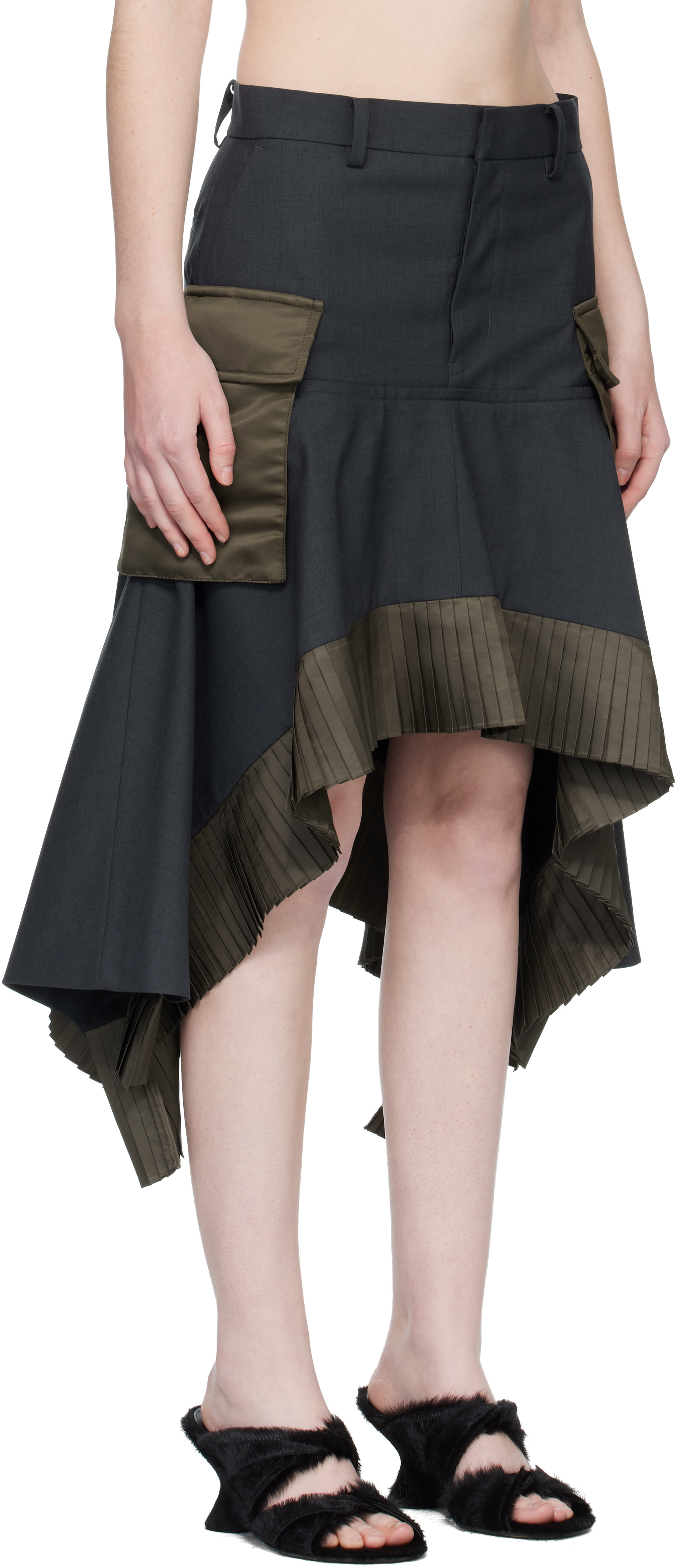 sacai: グレー Suiting & Nylon Twill ミディアムスカート | SSENSE 日本