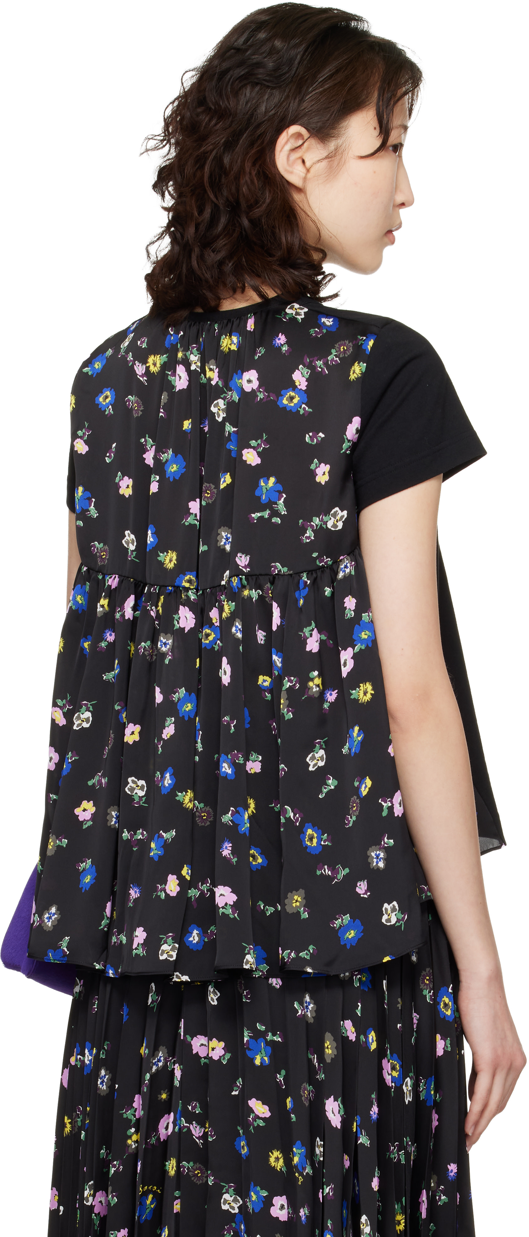 sacai: Black Floral Print T-shirt | SSENSE