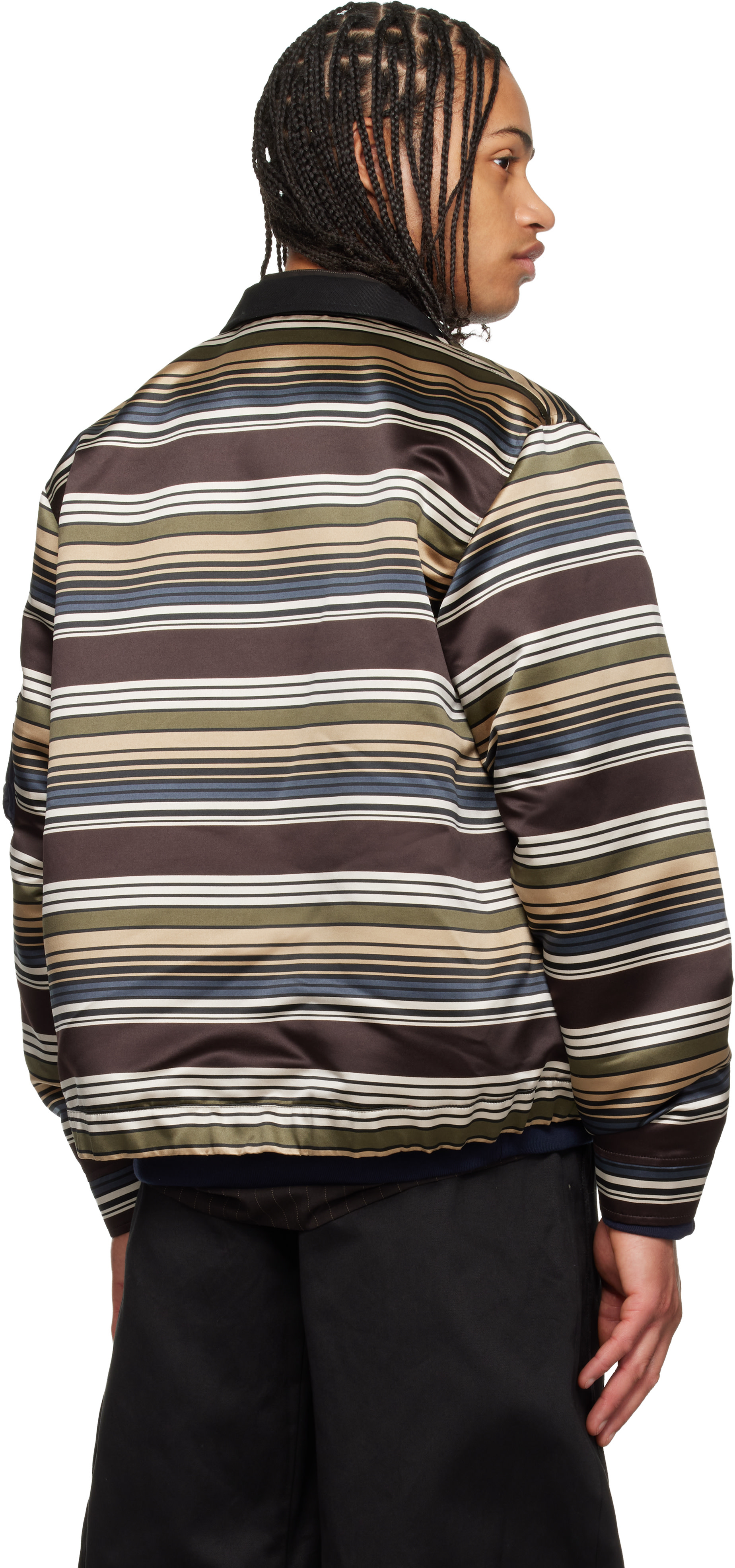 モデリアです。sacai ブルゾン サカイ ブルゾン ジップアップ ブラック Nylon twill mix Blouson 22AW