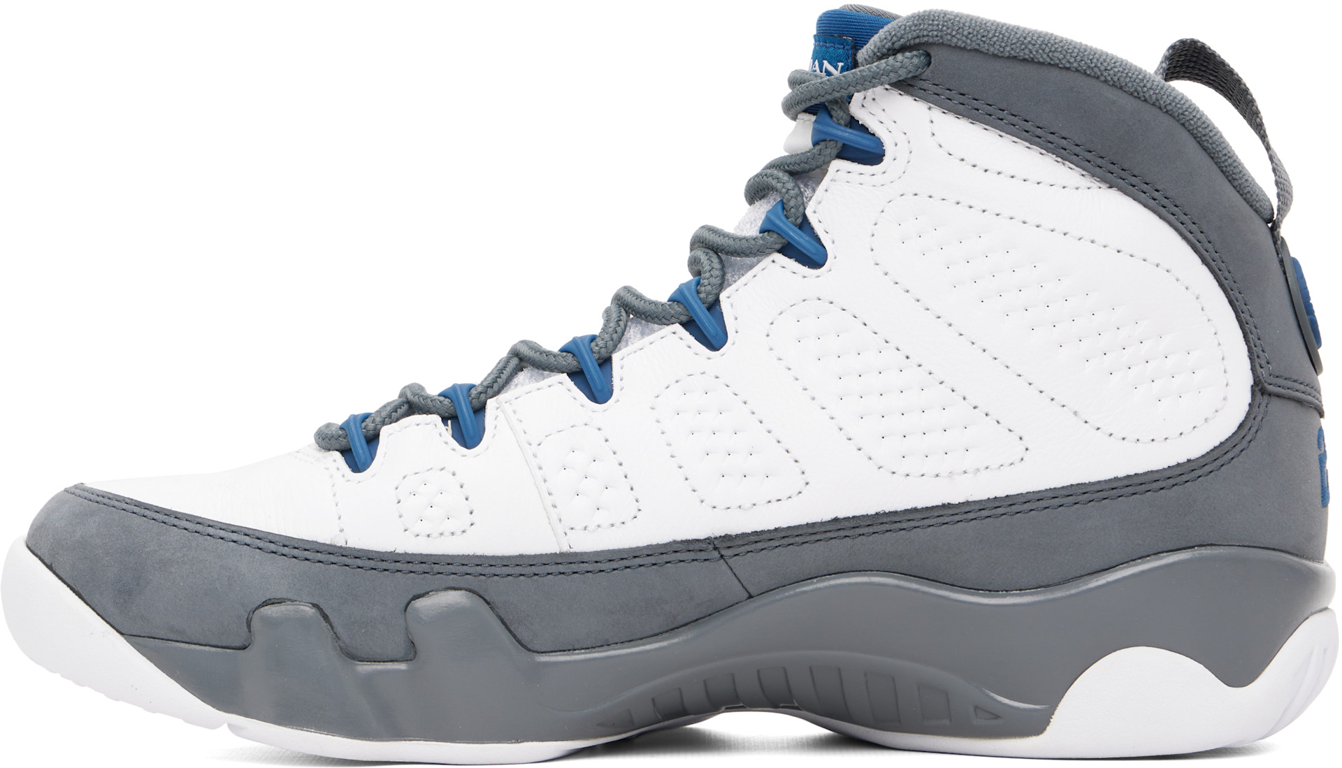 Nike Jordan: グレー＆ホワイト Air Jordan 9 Retro スニーカー