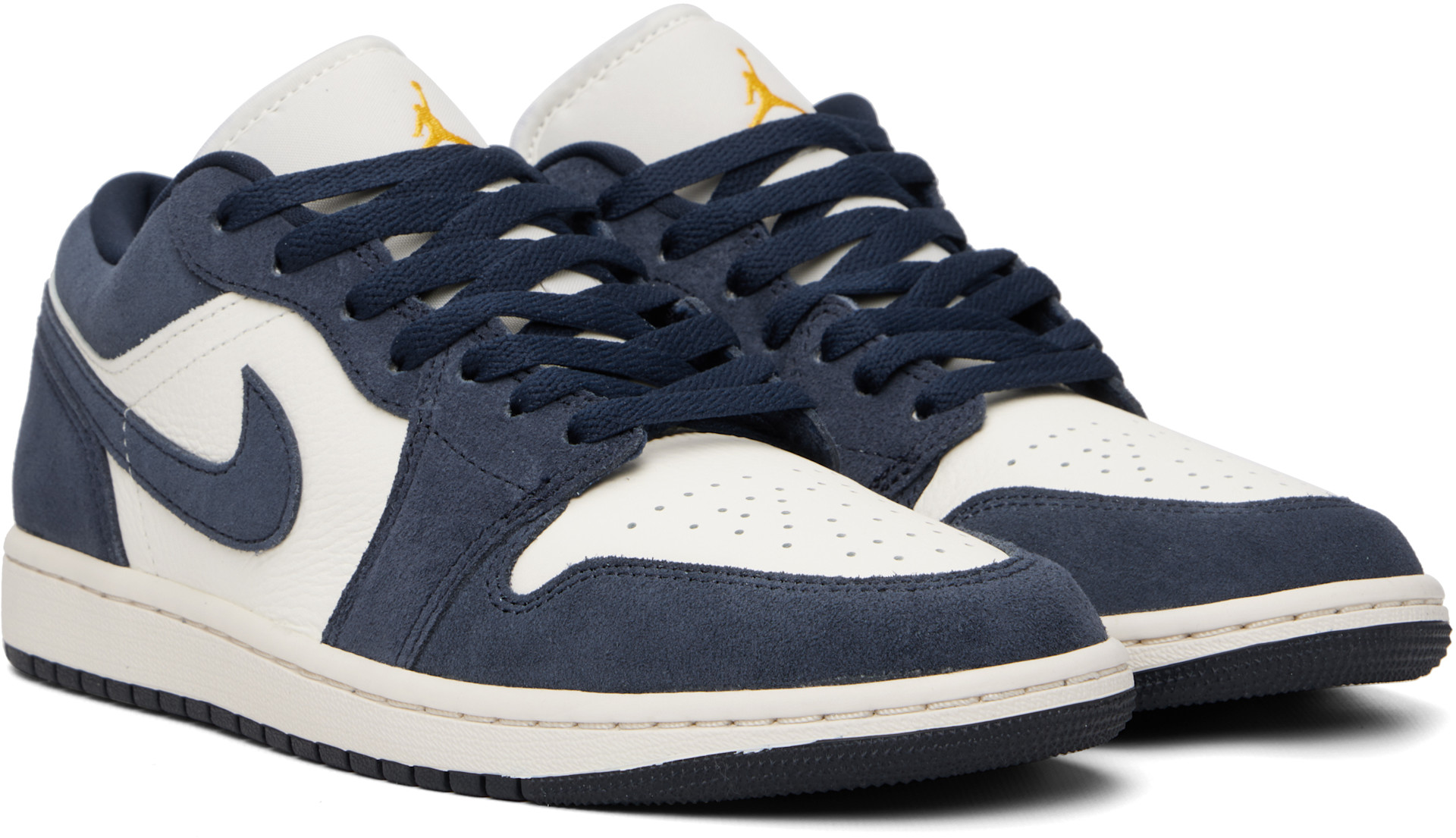 Nike Jordan: ブラック Air Jordan 1 Low SE スニーカー | SSENSE 日本