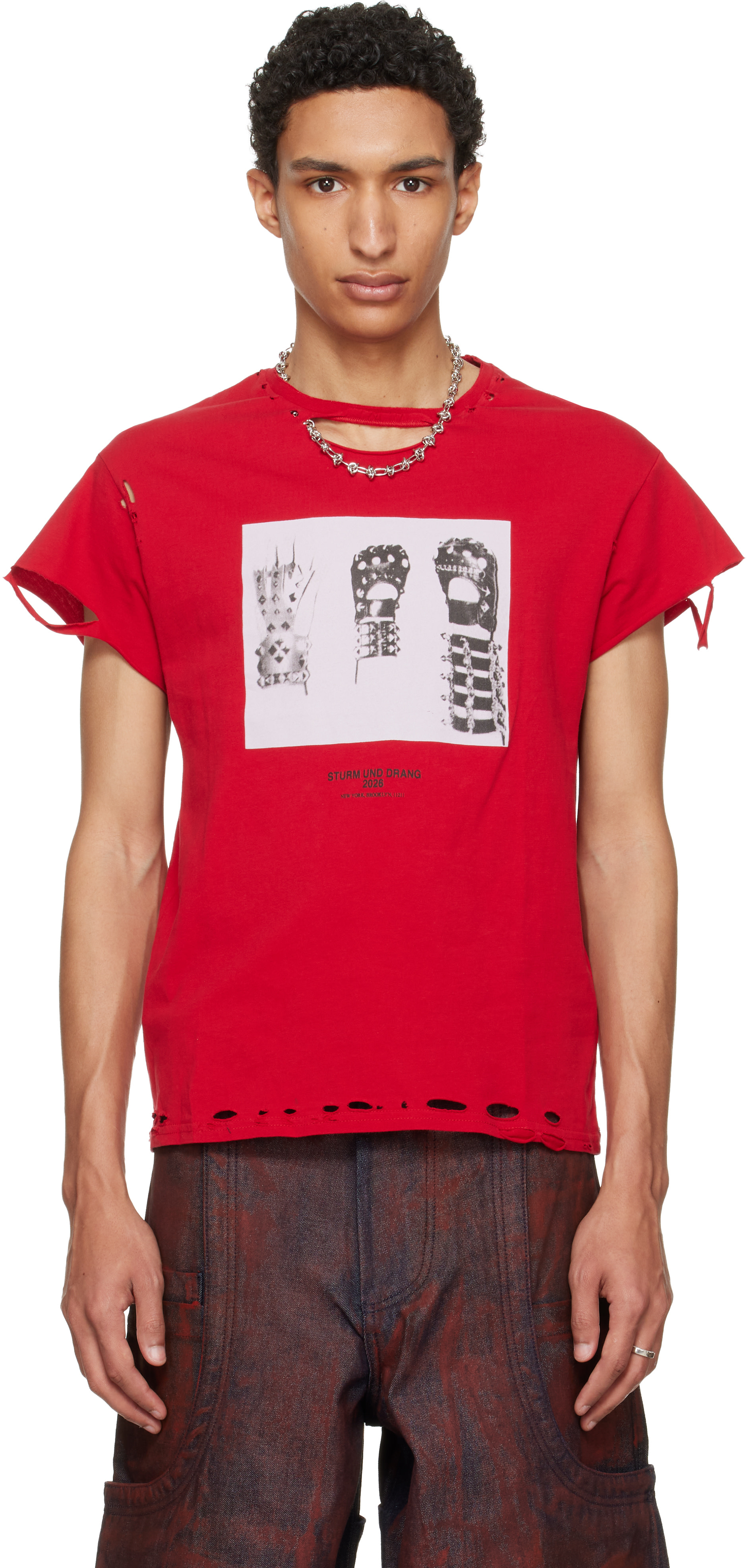 HYACYN: Red EET Distressed Gloves T-shirt | SSENSE Puerto Rico
