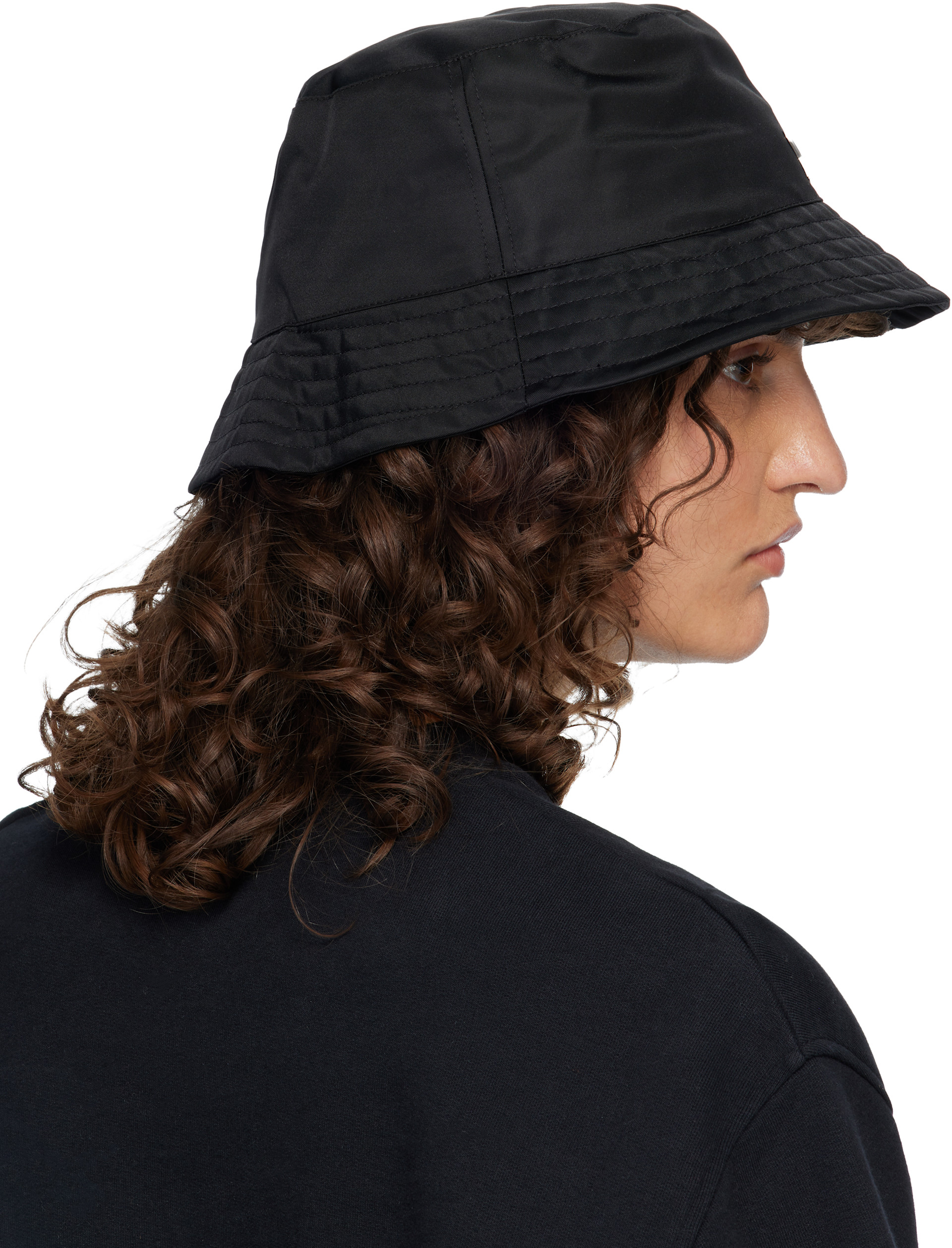 ami paris　AMI DE COEUR スタッズ バケットハット AMI Paris: Black Ami de Coeur Stud Bucket Hat | SSENSE