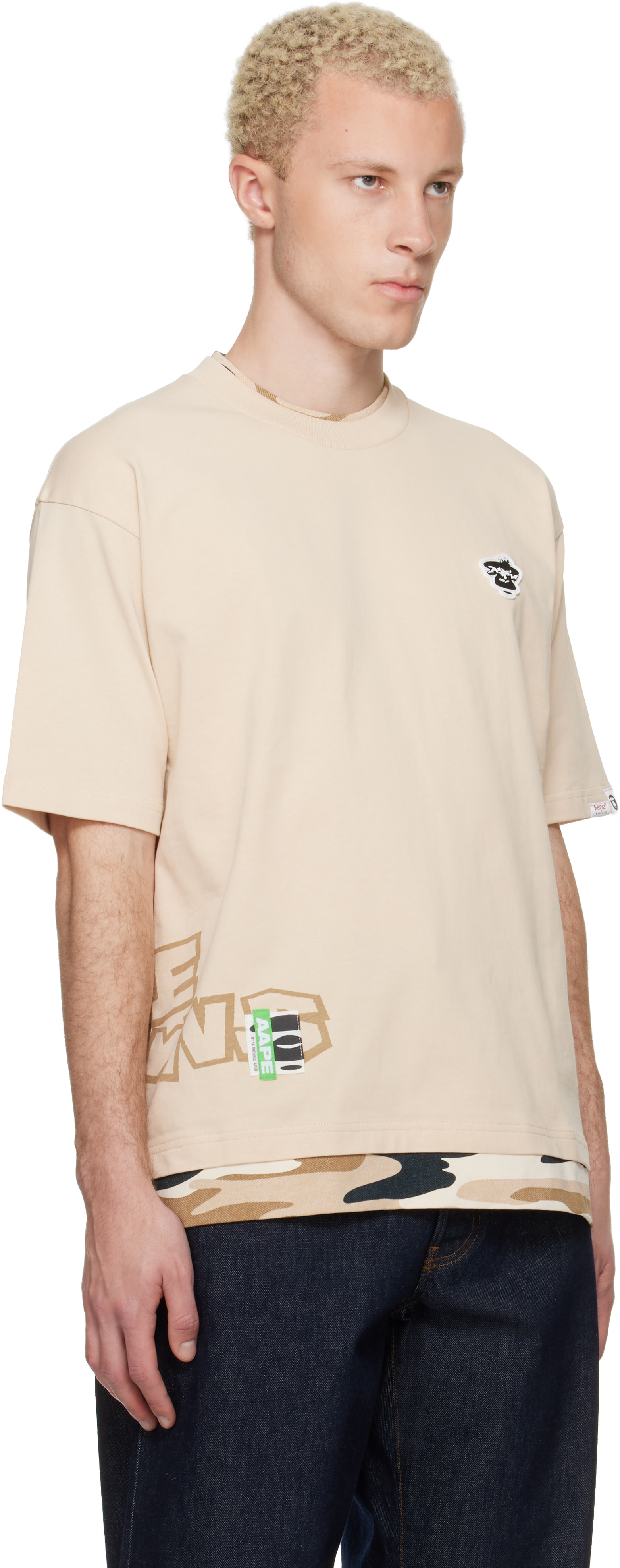AAPE by A Bathing Ape - ベージュ 'AAPEUNVS' グラフィックTシャツ