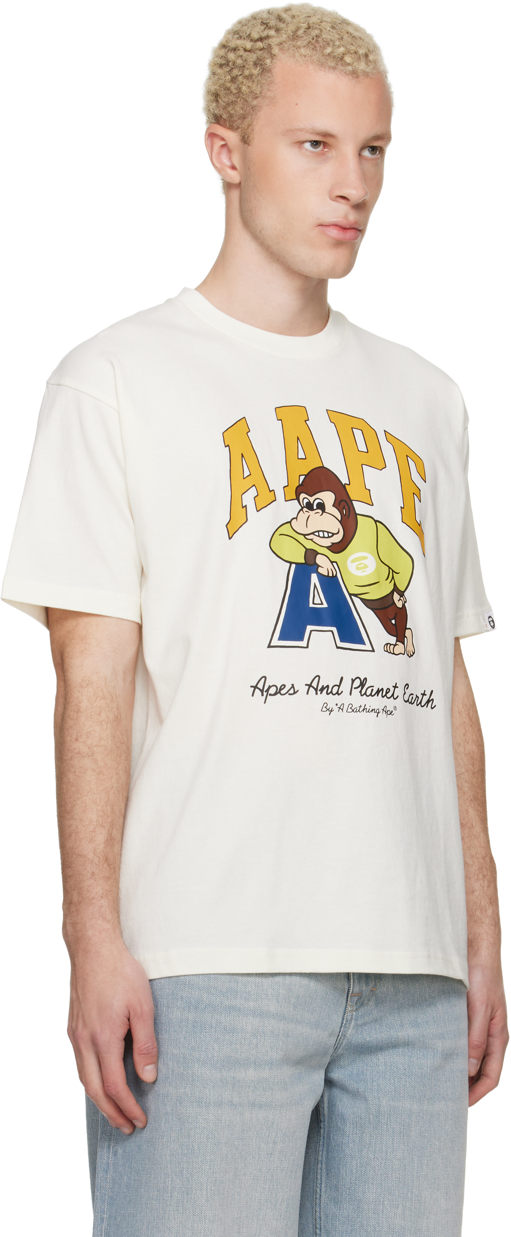 AAPE by A Bathing Ape - オフホワイト 'AAPE' グラフィックTシャツ