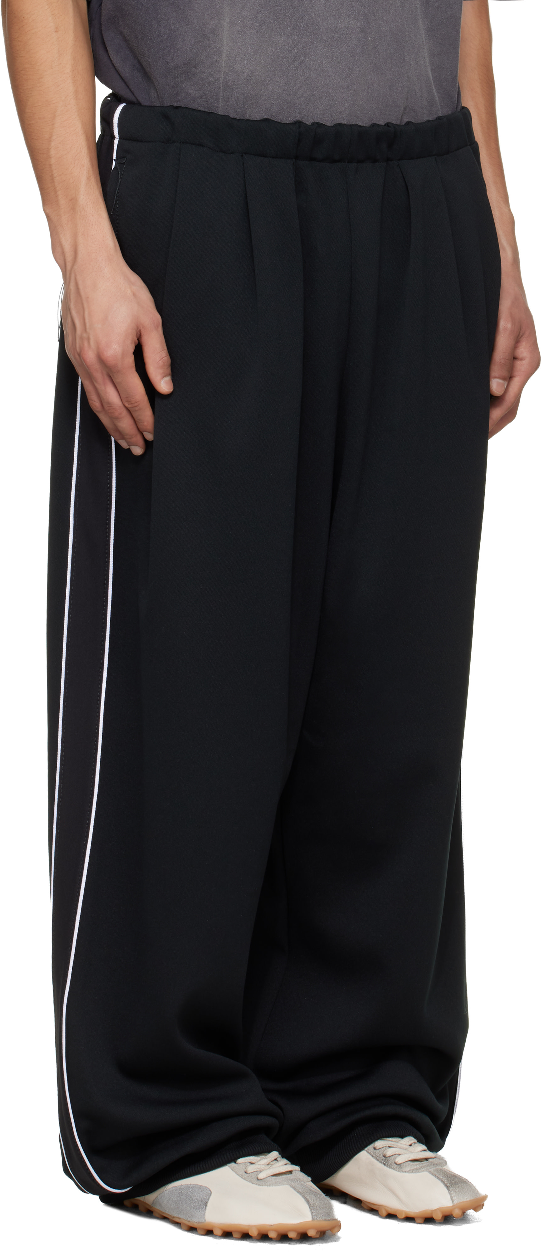 Maison MIHARA YASUHIRO: Black Amateur Sewn Like Track Pants | SSENSE