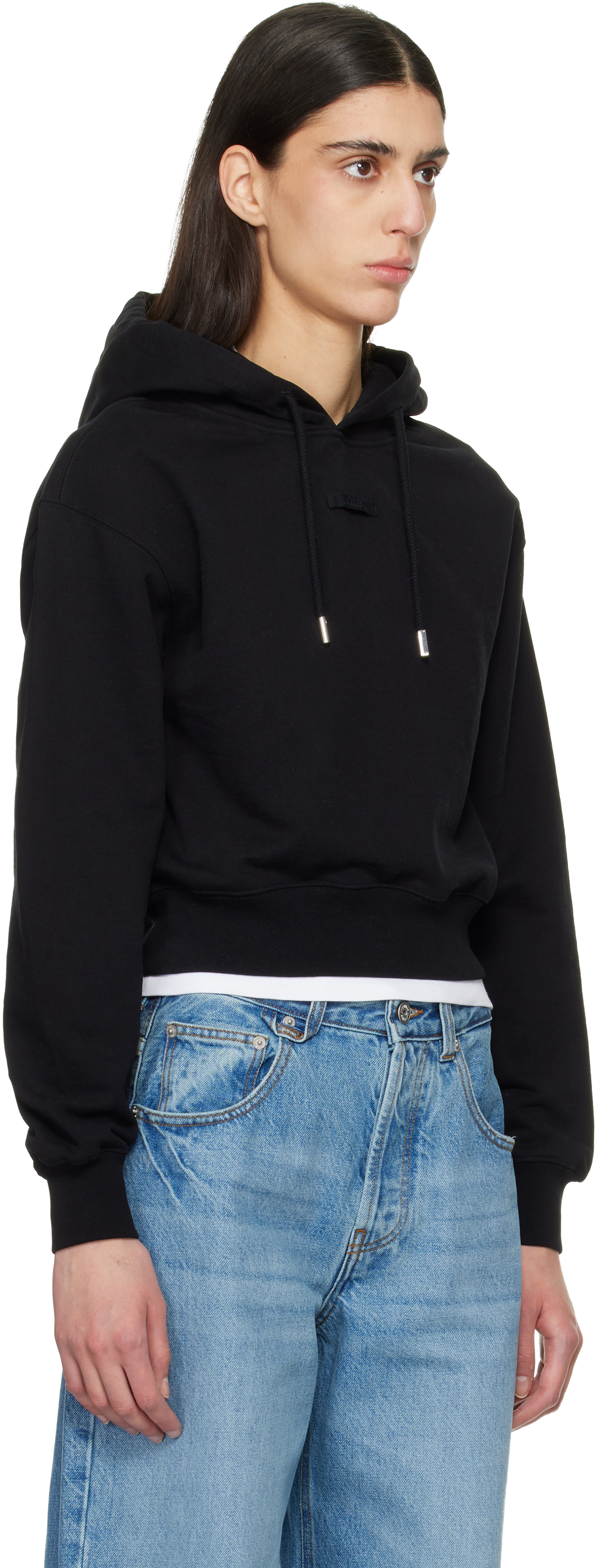 JACQUEMUS - Pull à capuche noir à écusson en gros-grain
