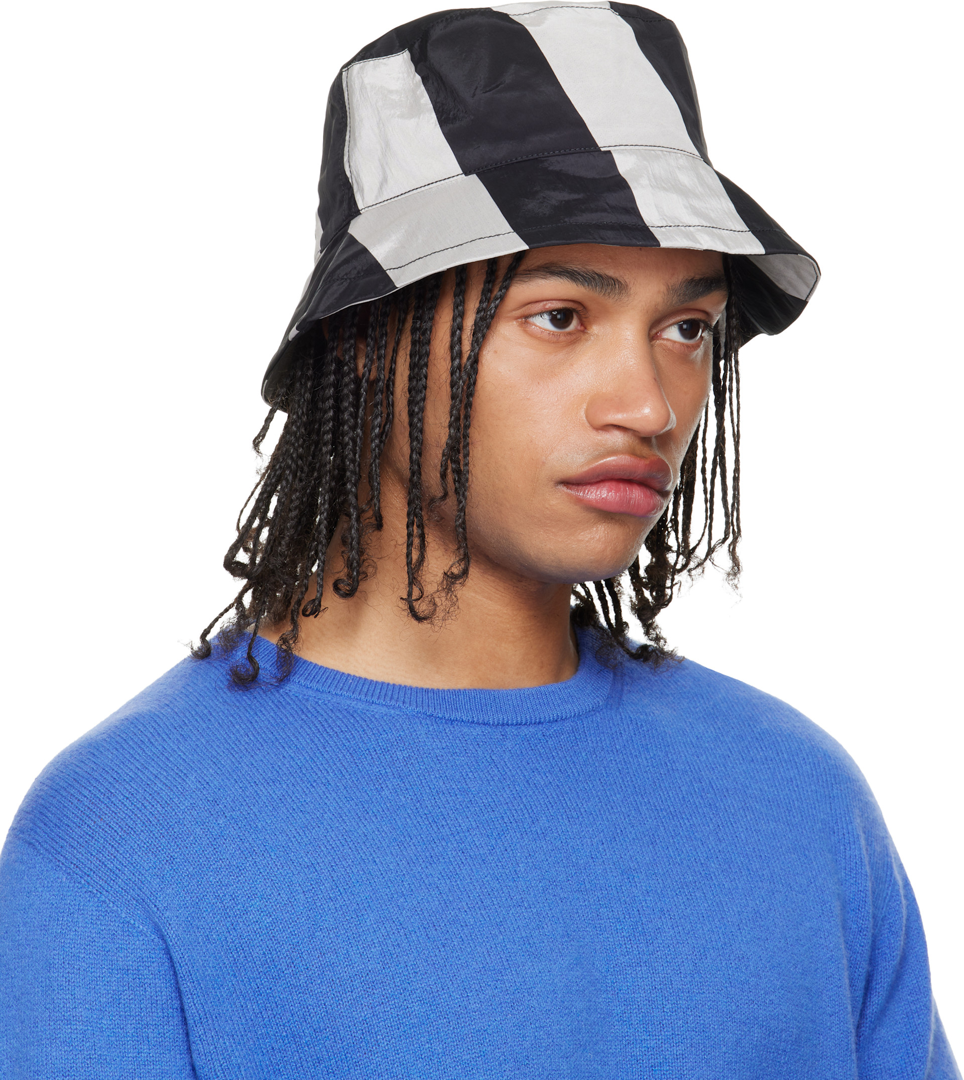 JACQUEMUS: ブラック＆グレー 'The Baluchon' バケットハット | SSENSE
