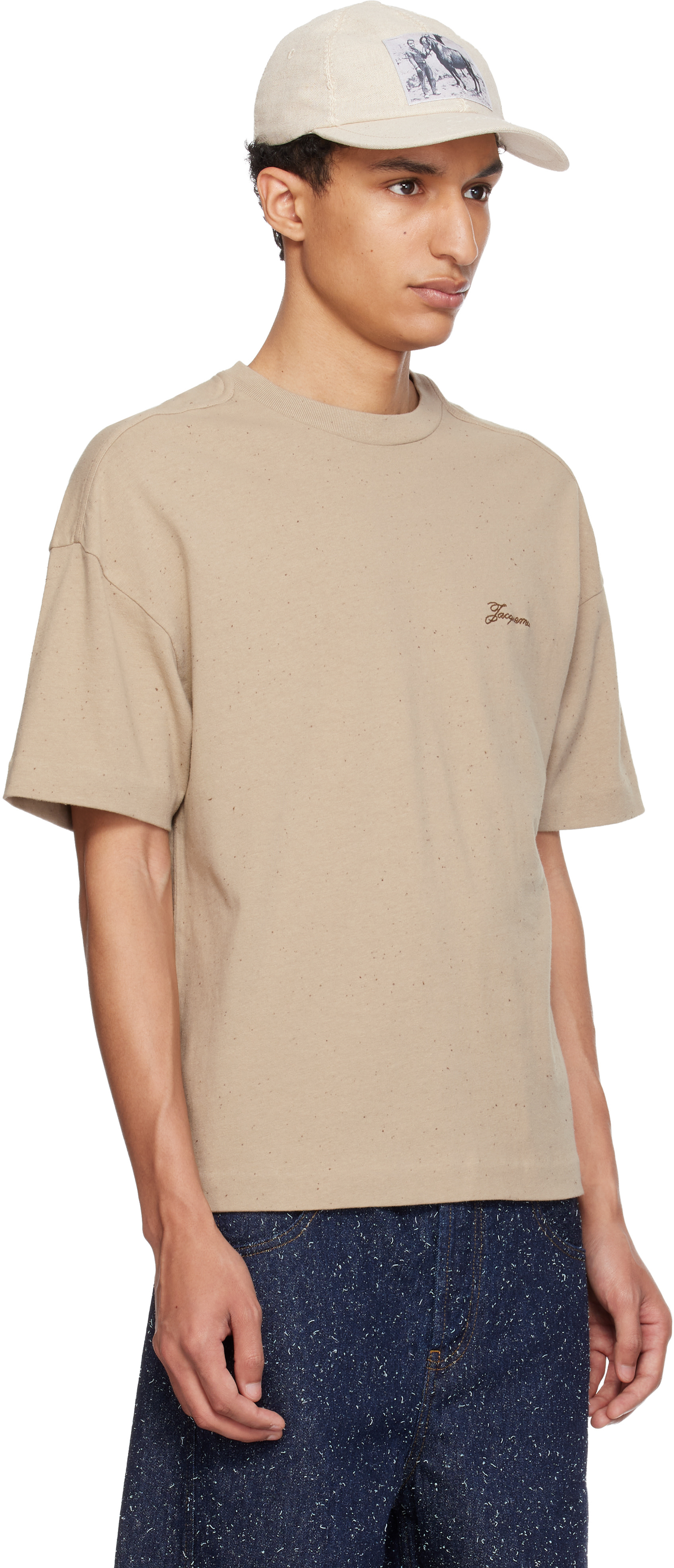 JACQUEMUS: Beige 'Le Brodero' T-shirt | SSENSE