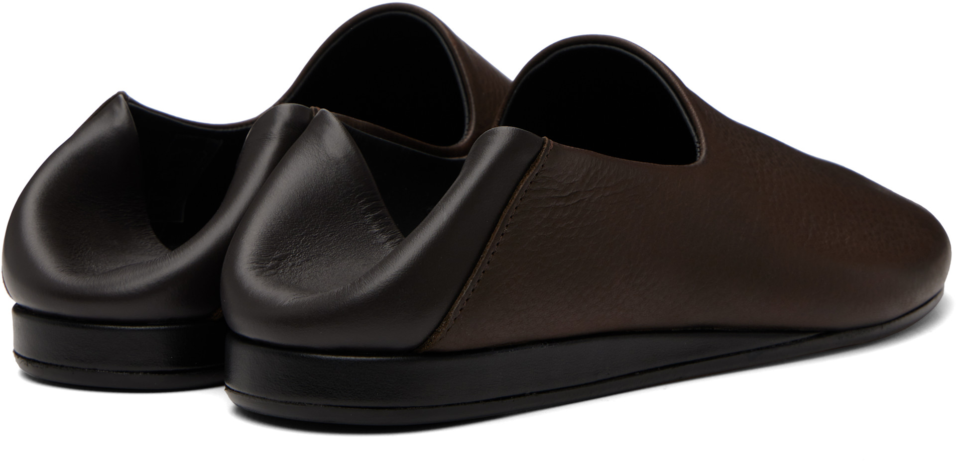 JACQUEMUS: Brown 'The Slippers' Loafers | SSENSE Canada