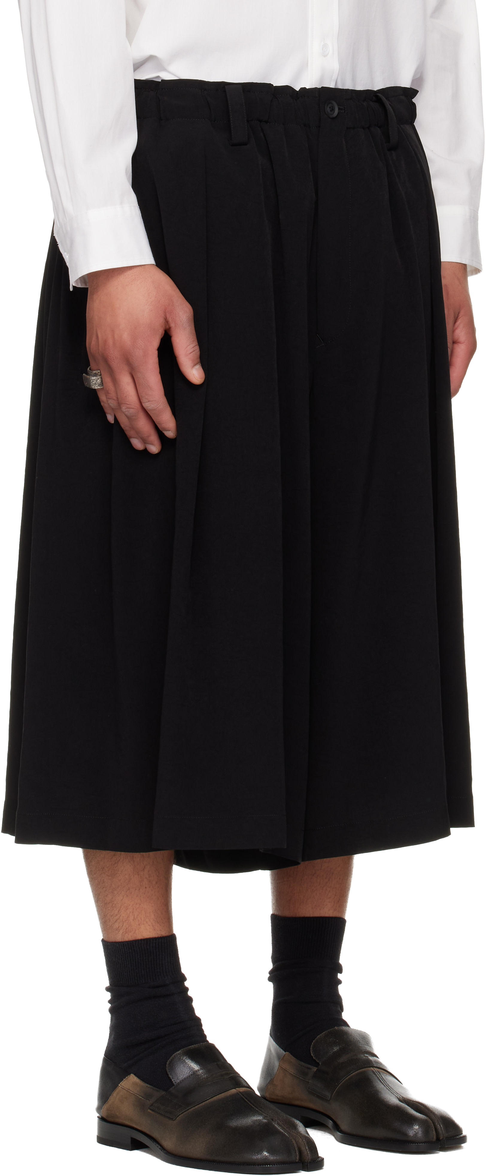YOHJI YAMAMOTO: Black 8 Tucks Trousers | SSENSE