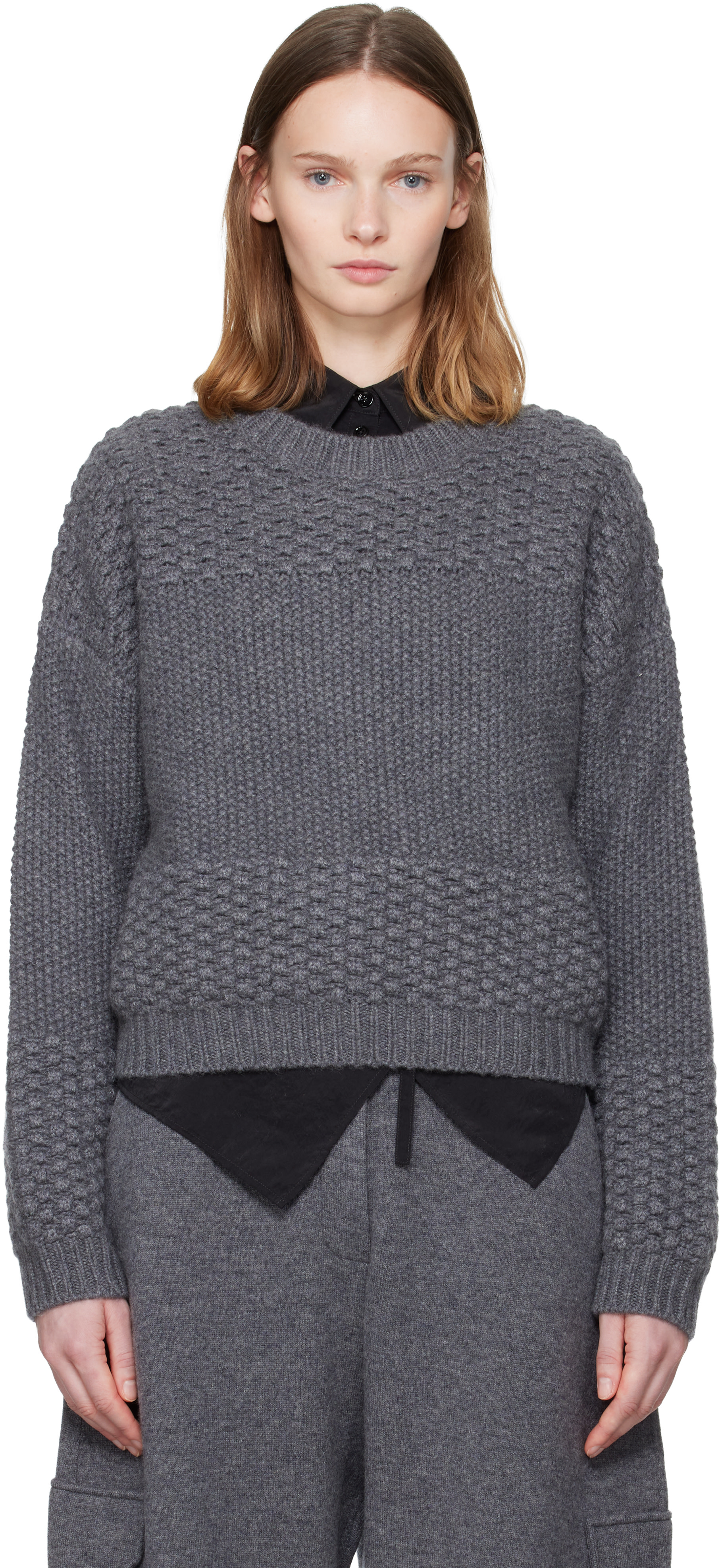 LISA YANG - Pull Signe gris