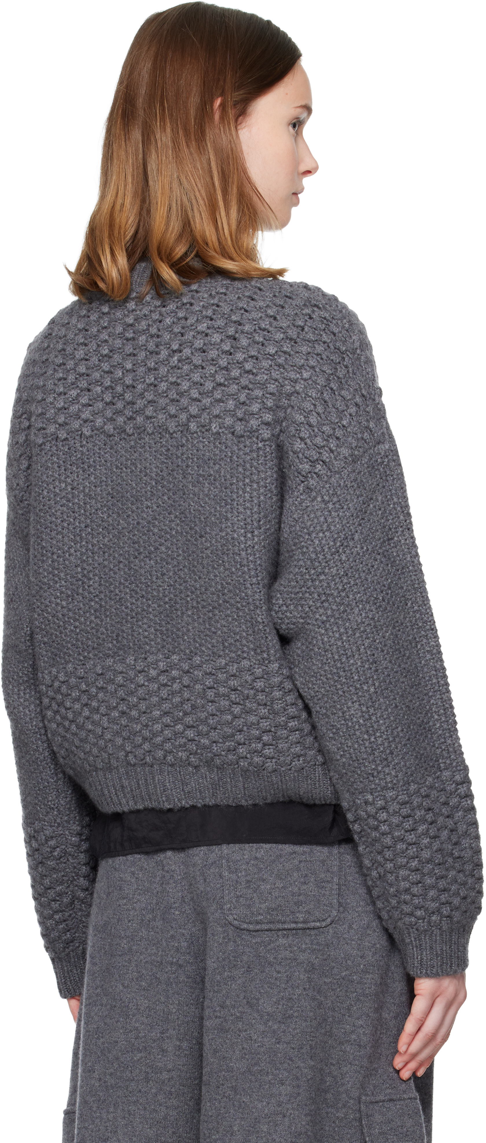 LISA YANG - Pull Signe gris
