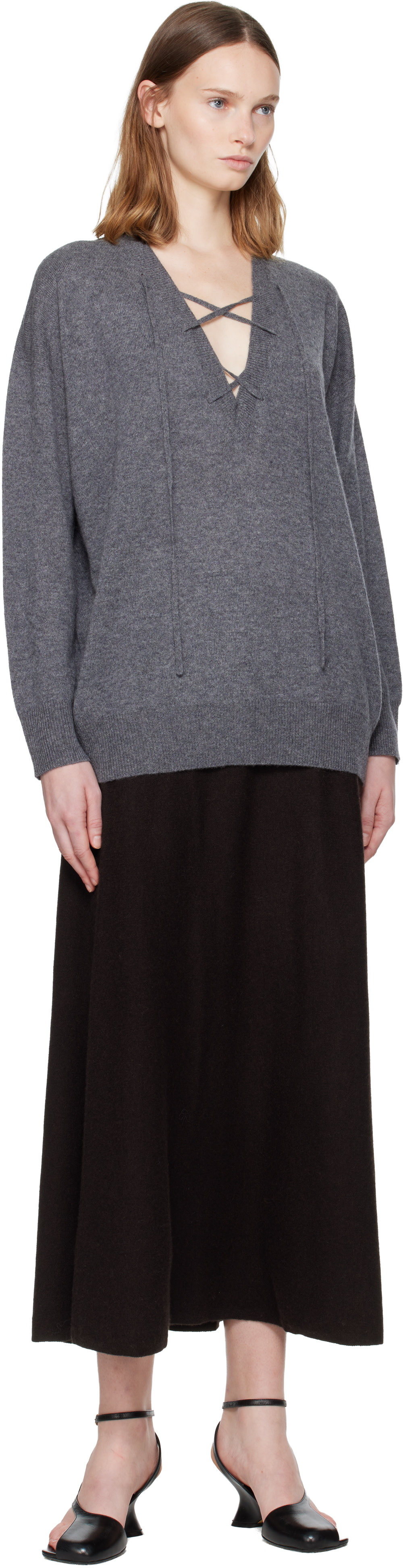 LISA YANG - Pull Erna gris