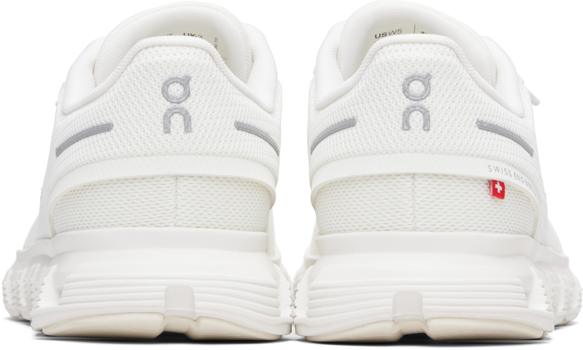 On - Baskets Cloud 6 blanc cassé