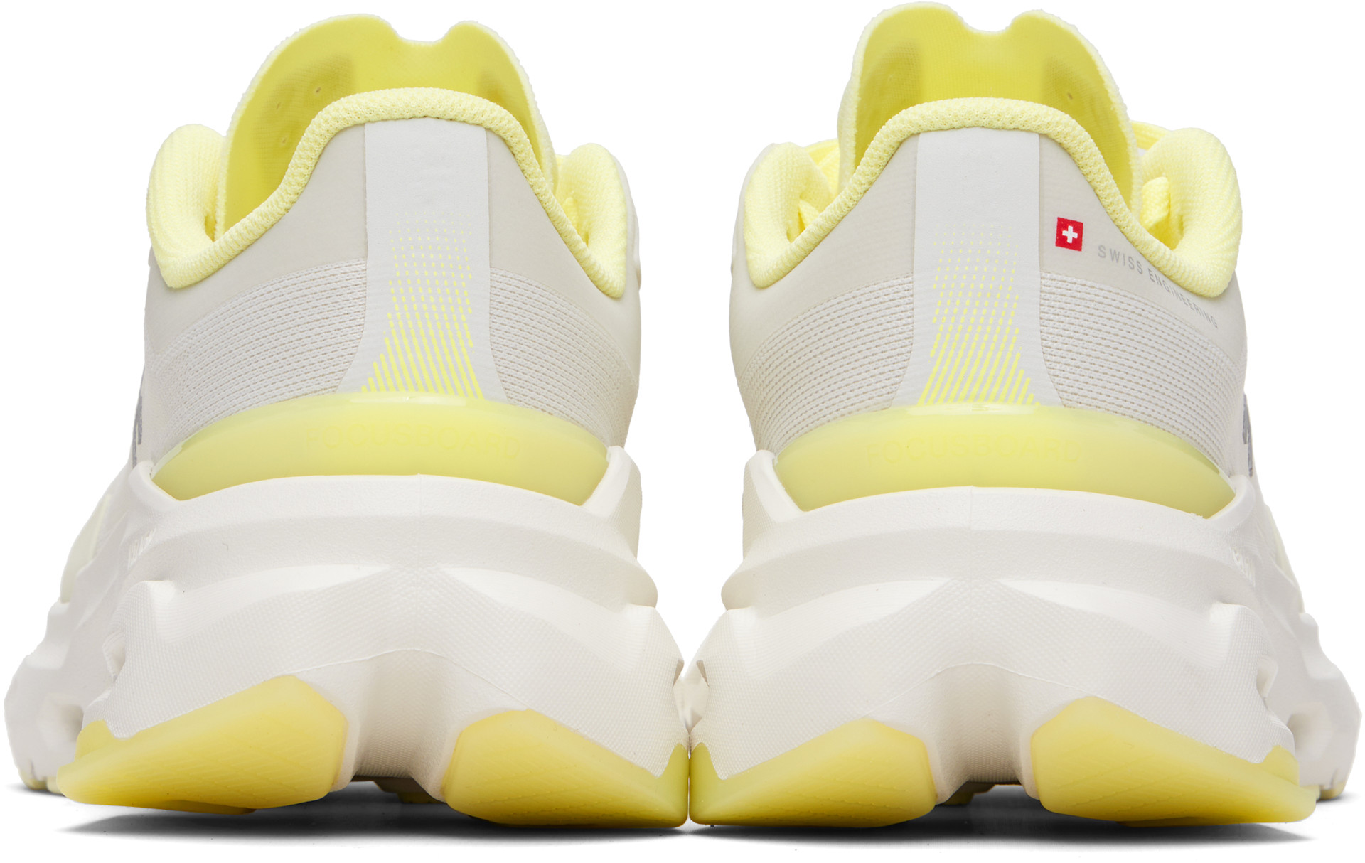 On - Baskets Cloudpulse 2 blanc et jaune