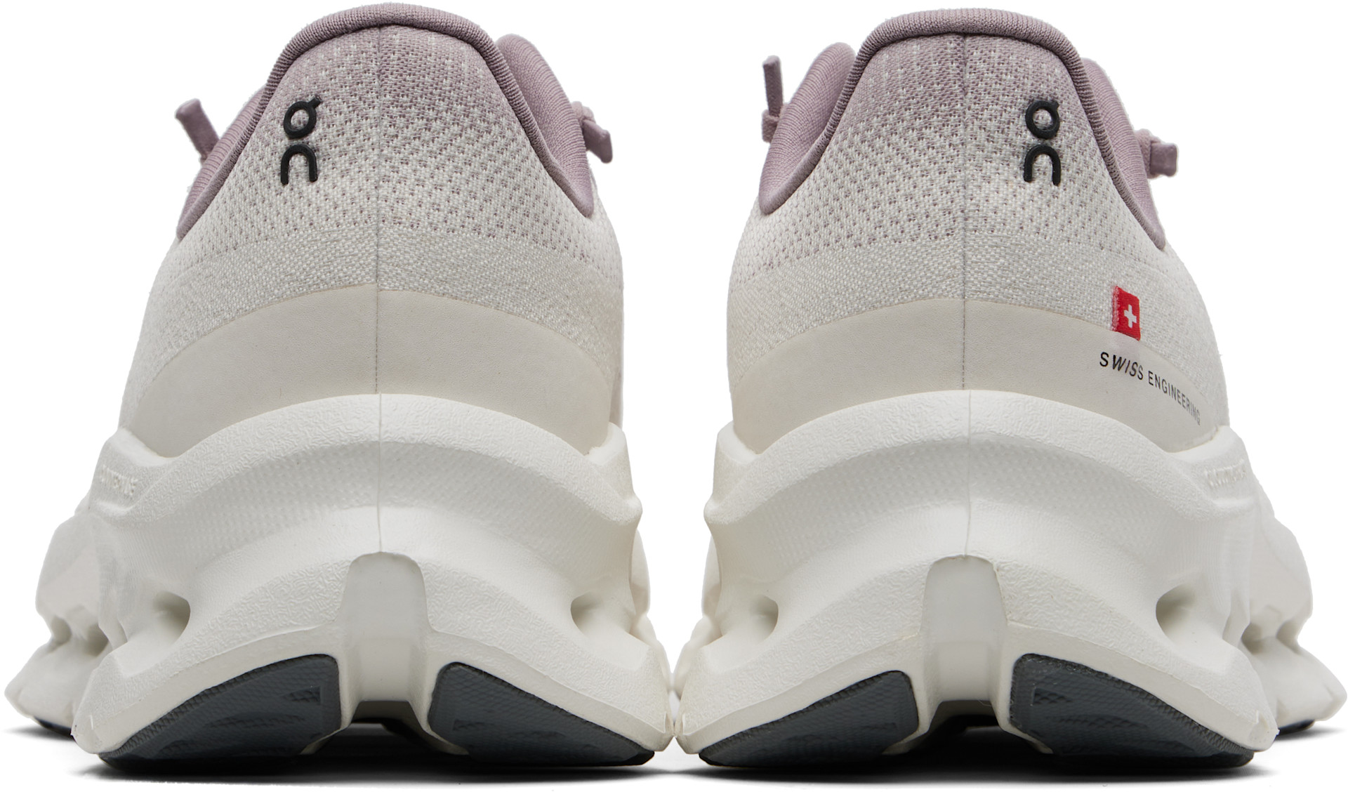 On - Baskets Cloudtilt rose et blanc