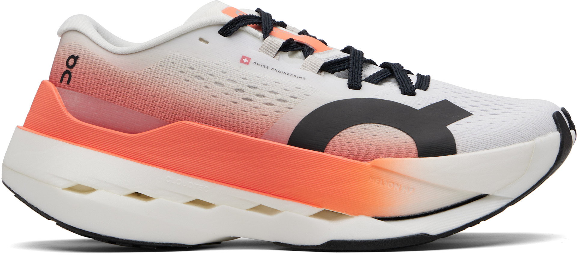 On - Baskets Cloudboom Max beige et rose
