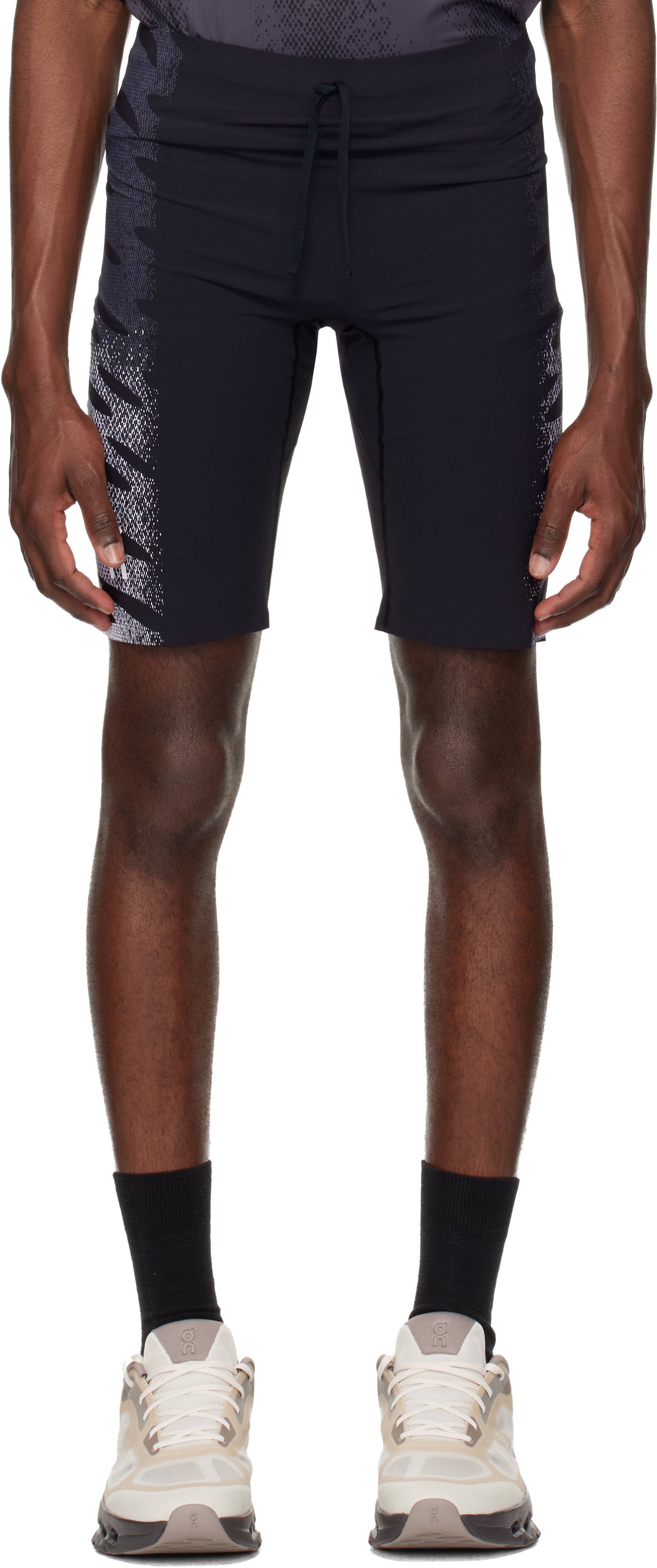 On: グレー Zero Half Tights ランニング ショートパンツ | SSENSE 日本