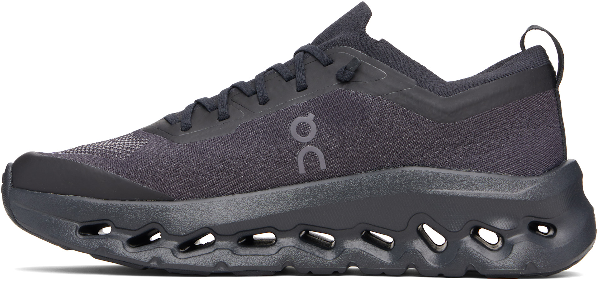 On - Baskets Cloudtilt Moon noires