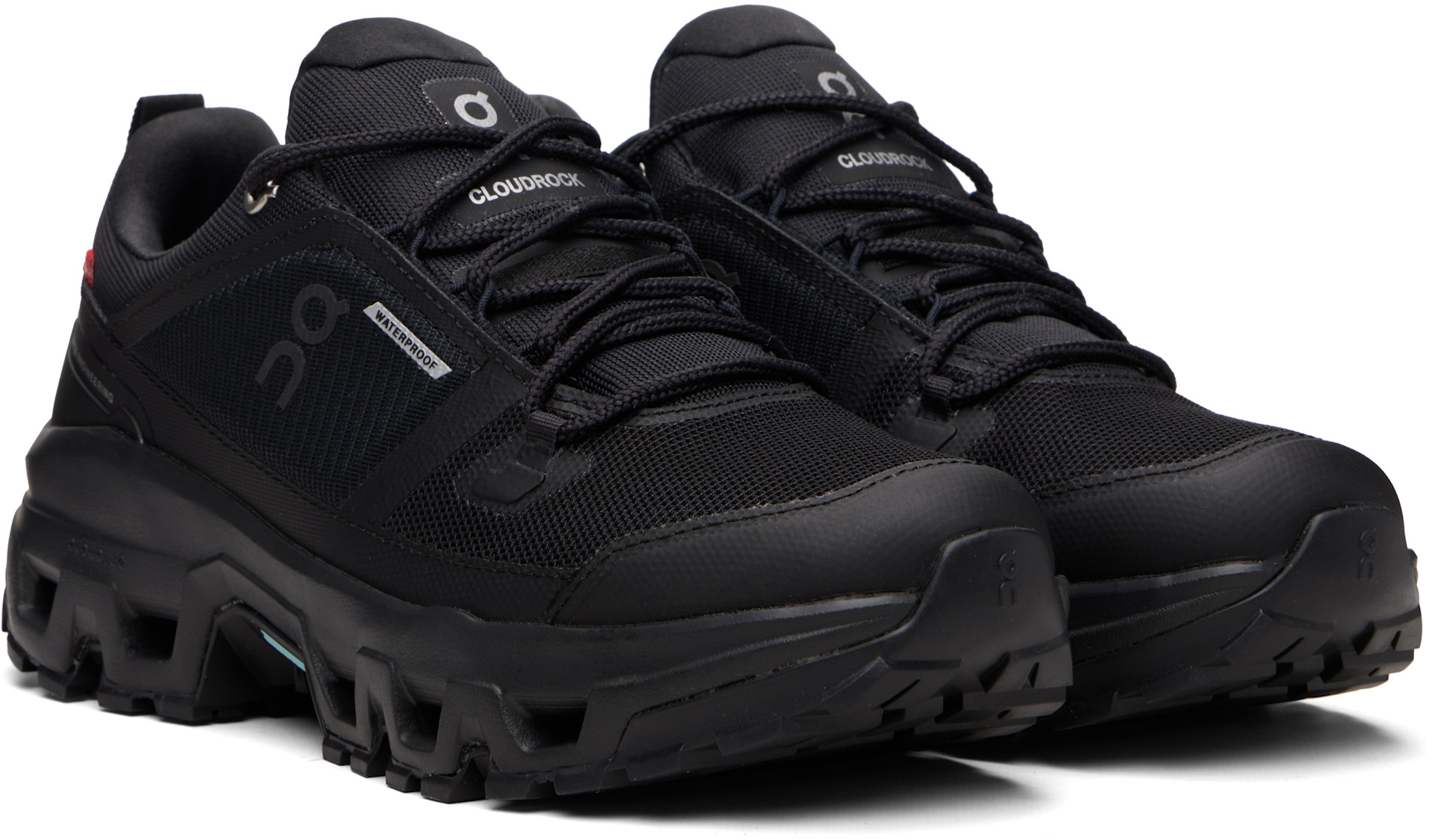 On: ブラック Cloudrock Low Waterproof スニーカー | SSENSE 日本