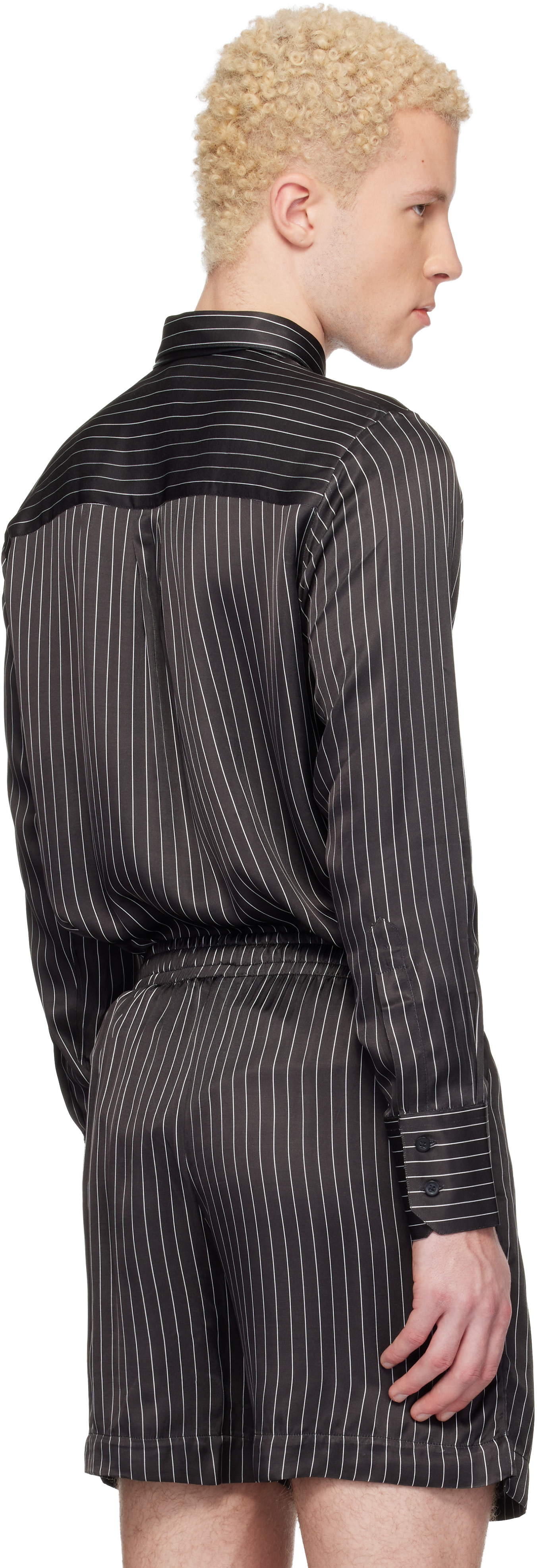 ERNEST W. BAKER - Chemise noire