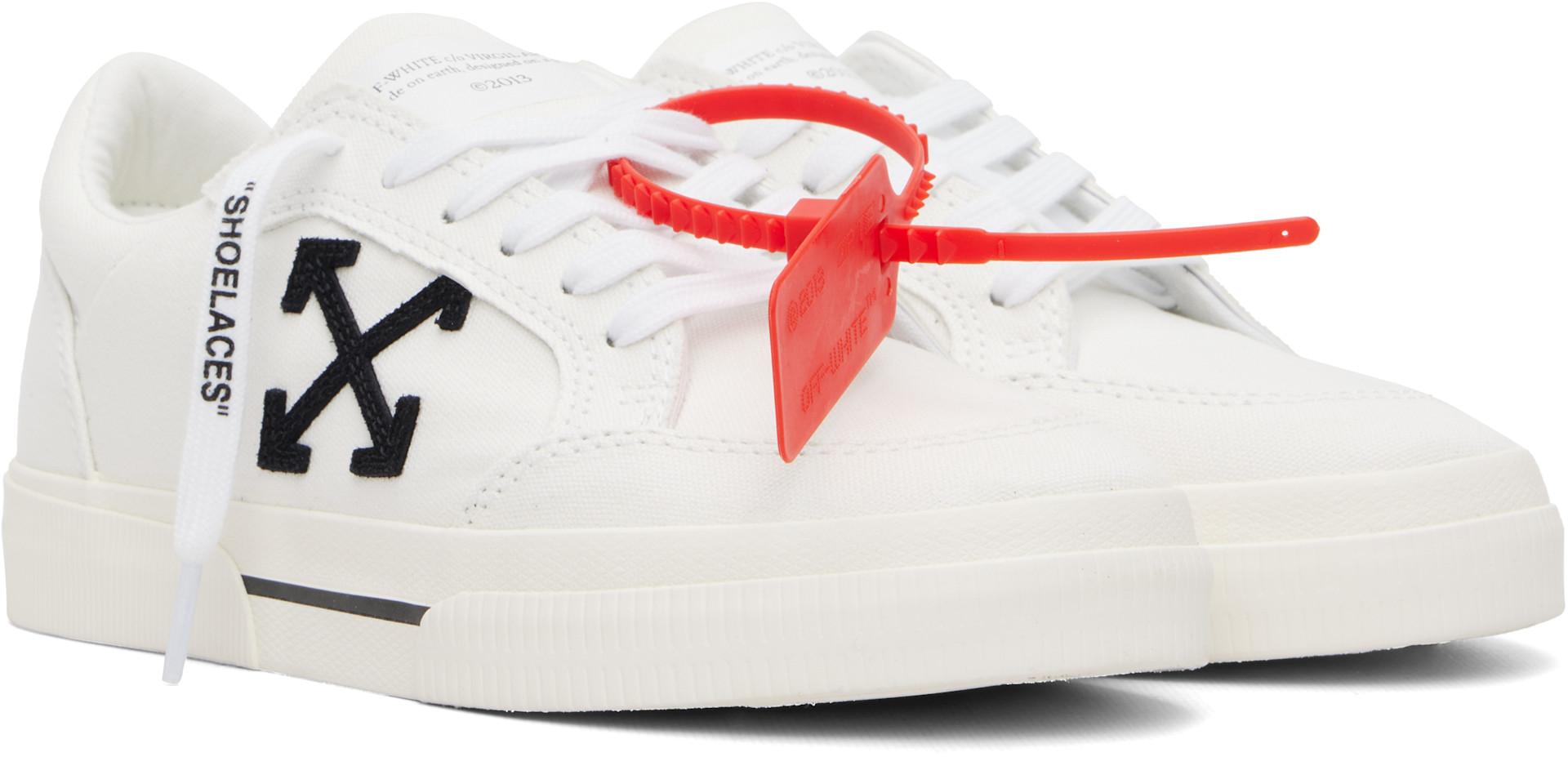 Off-White - Baskets basses vulcanisées blanches en canevas
