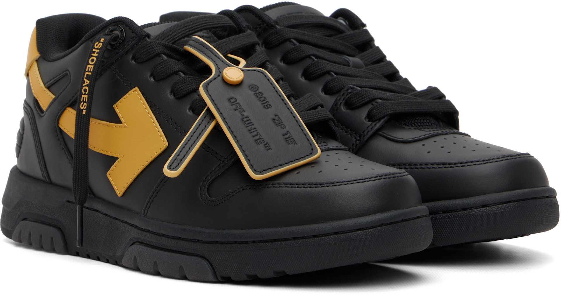 Off-White: ブラック 